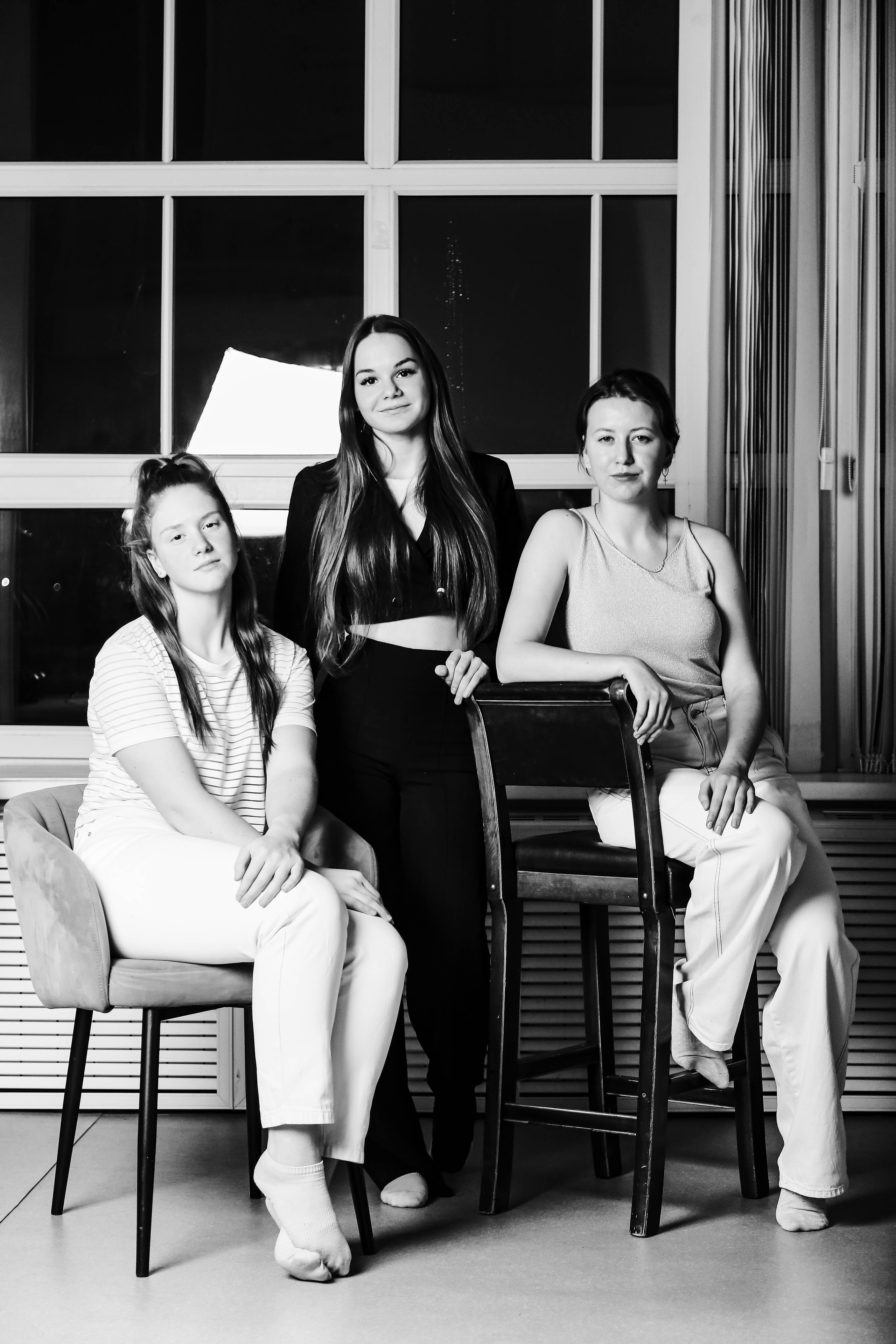 Новогодняя фотосессия для Полины и подруг в Иваново. Портретный и свадебный фотограф в Иваново Максим Гаврилин