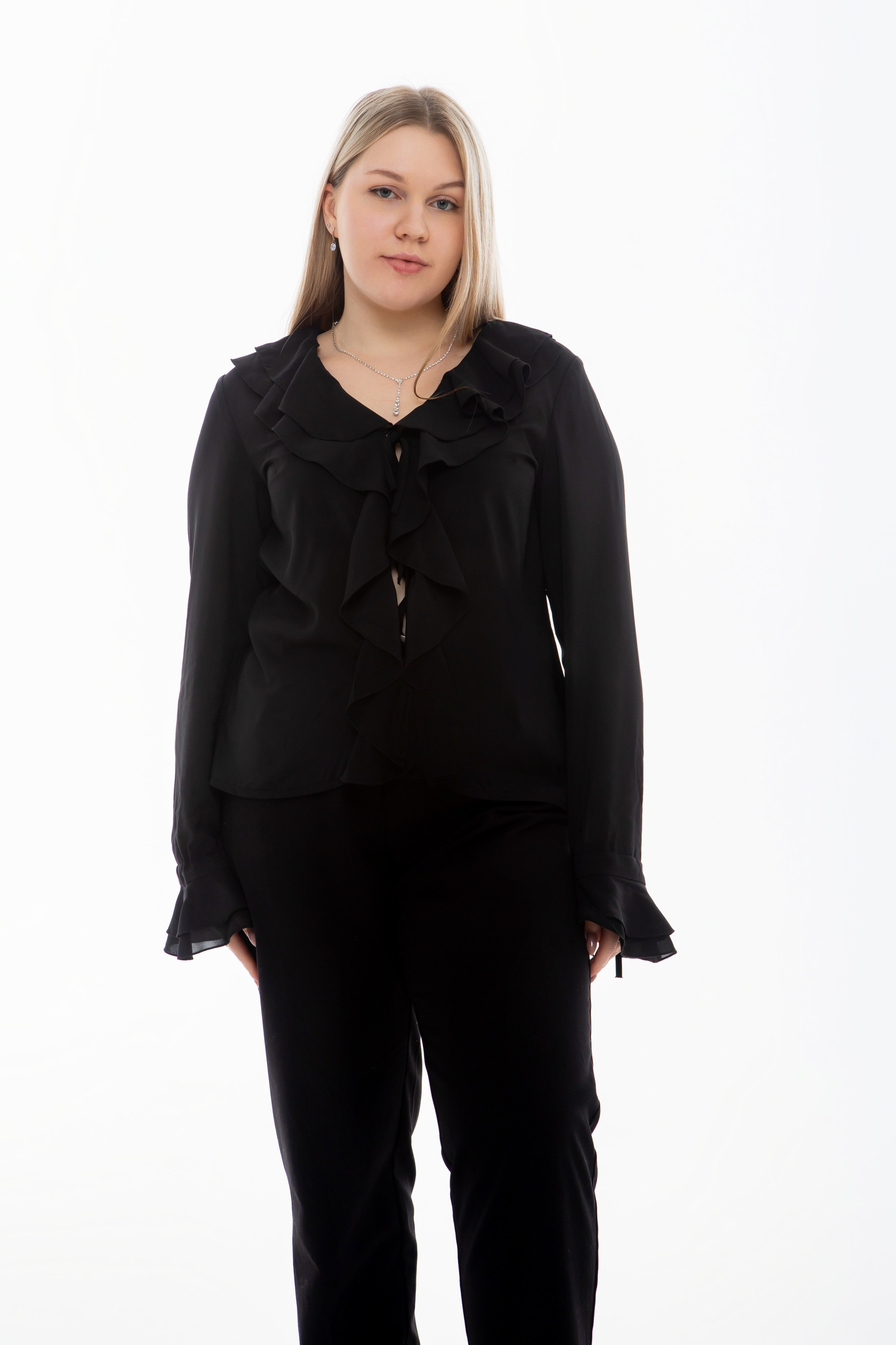 Студия Гимназия 12 11 А 2024 г. Свадебный и портретный Фотограф в Липецке Дмитрий Котюков