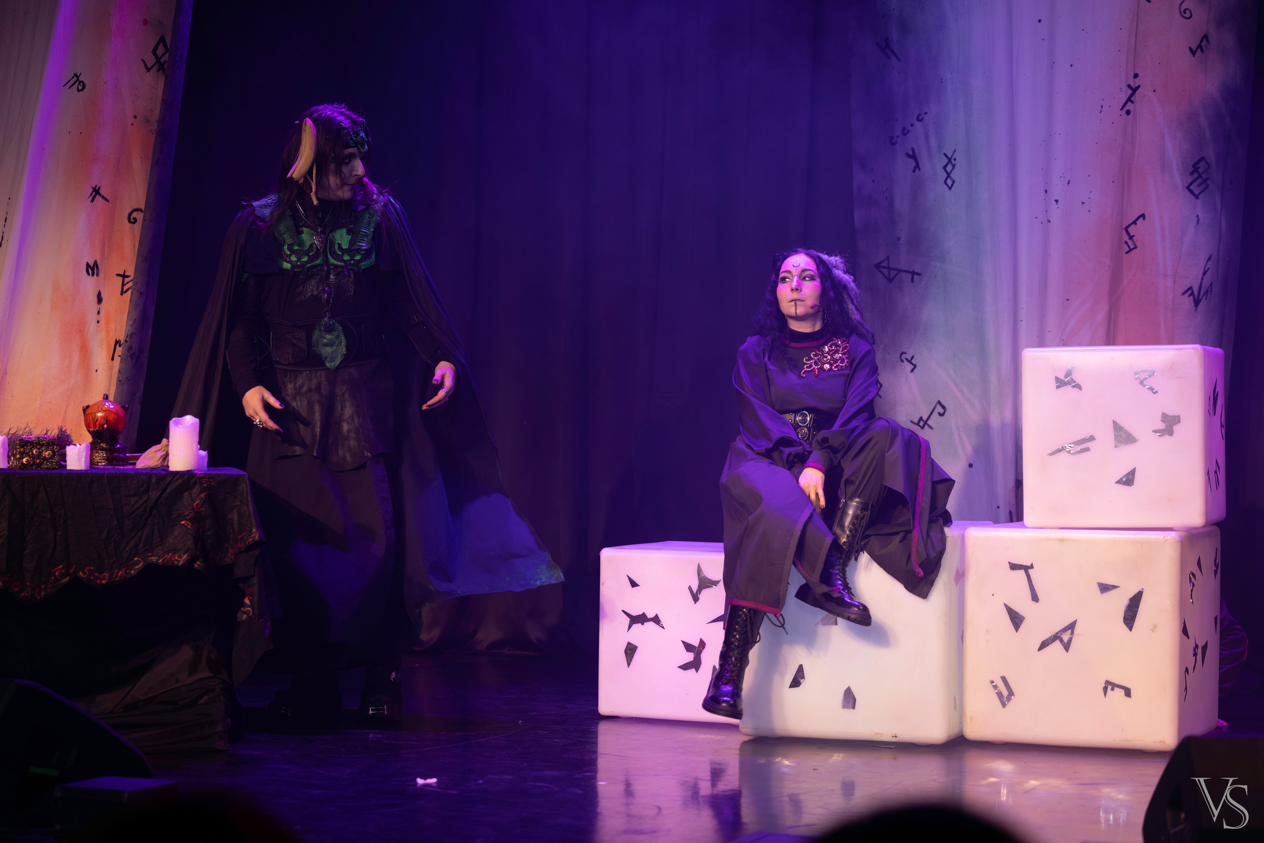 Книга стихий 25.01. Фотограф Виктор Степанов