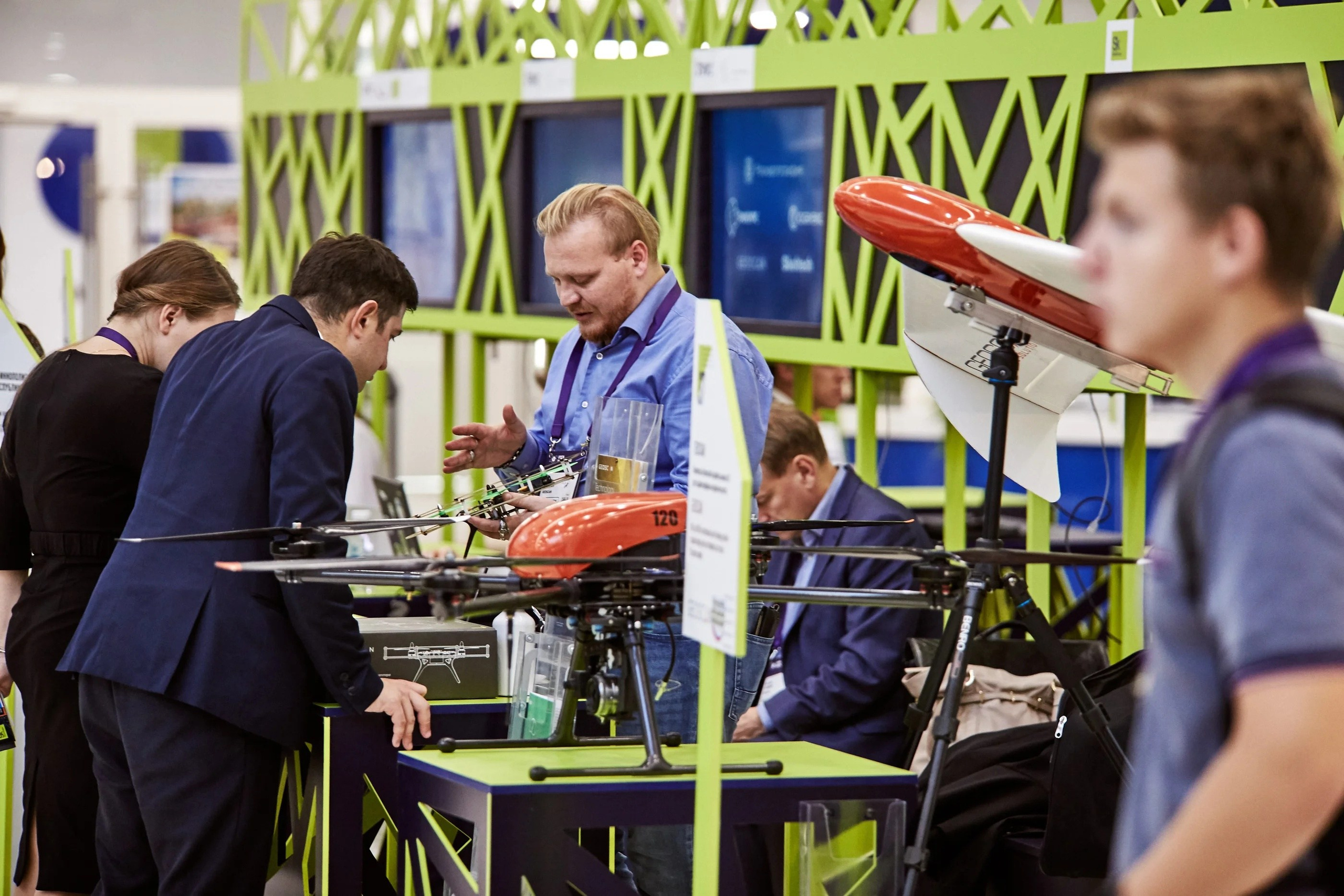 Porsche x Skolkovo promo. Спортивный и бизнес фотограф Арсений Голышкин