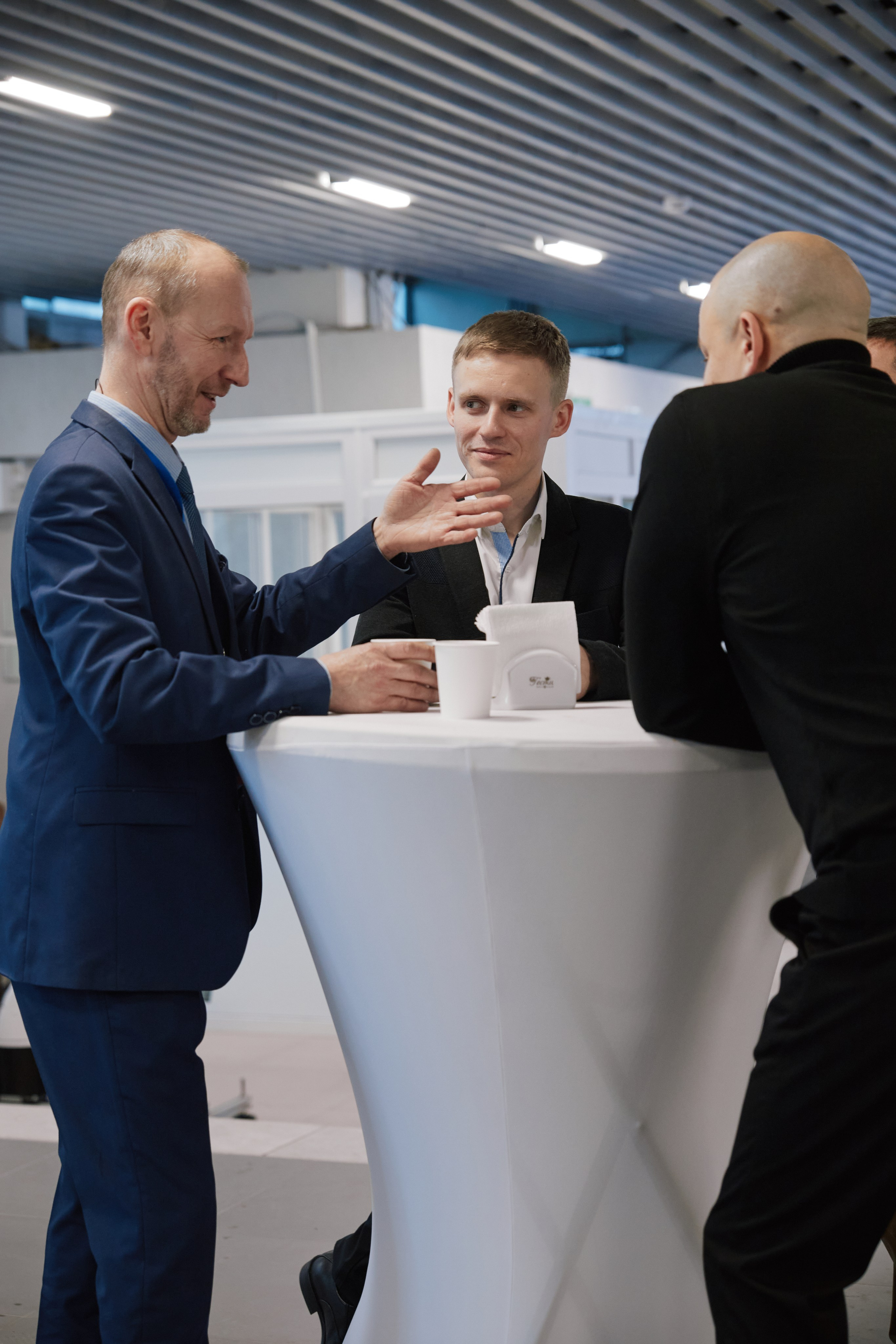 IT- Форум. Фотограф и видеограф в Кургане Леонид Корнильев