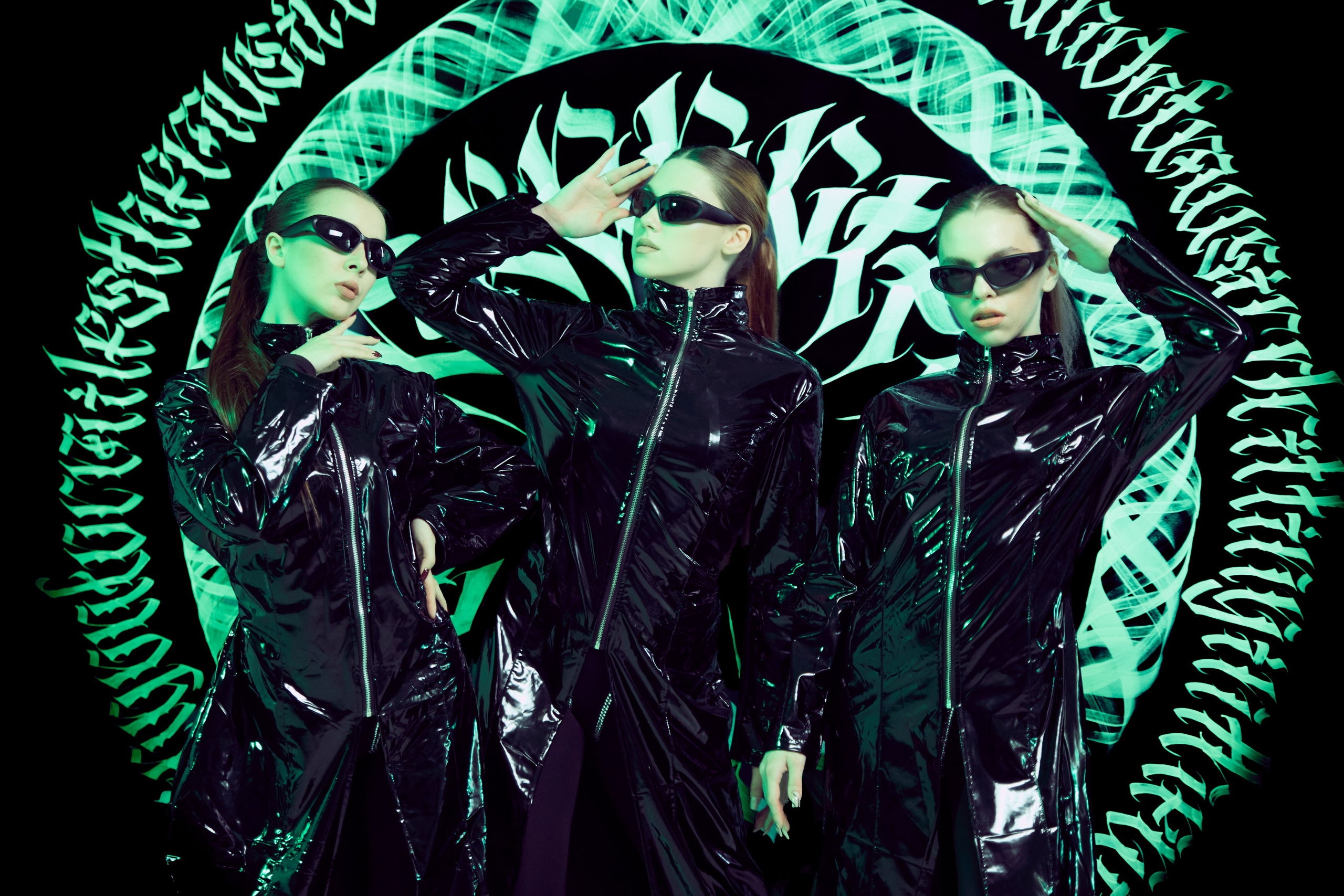 «MATRIX» VIVA GLAM. Фотограф и видеограф в Кургане Леонид Корнильев