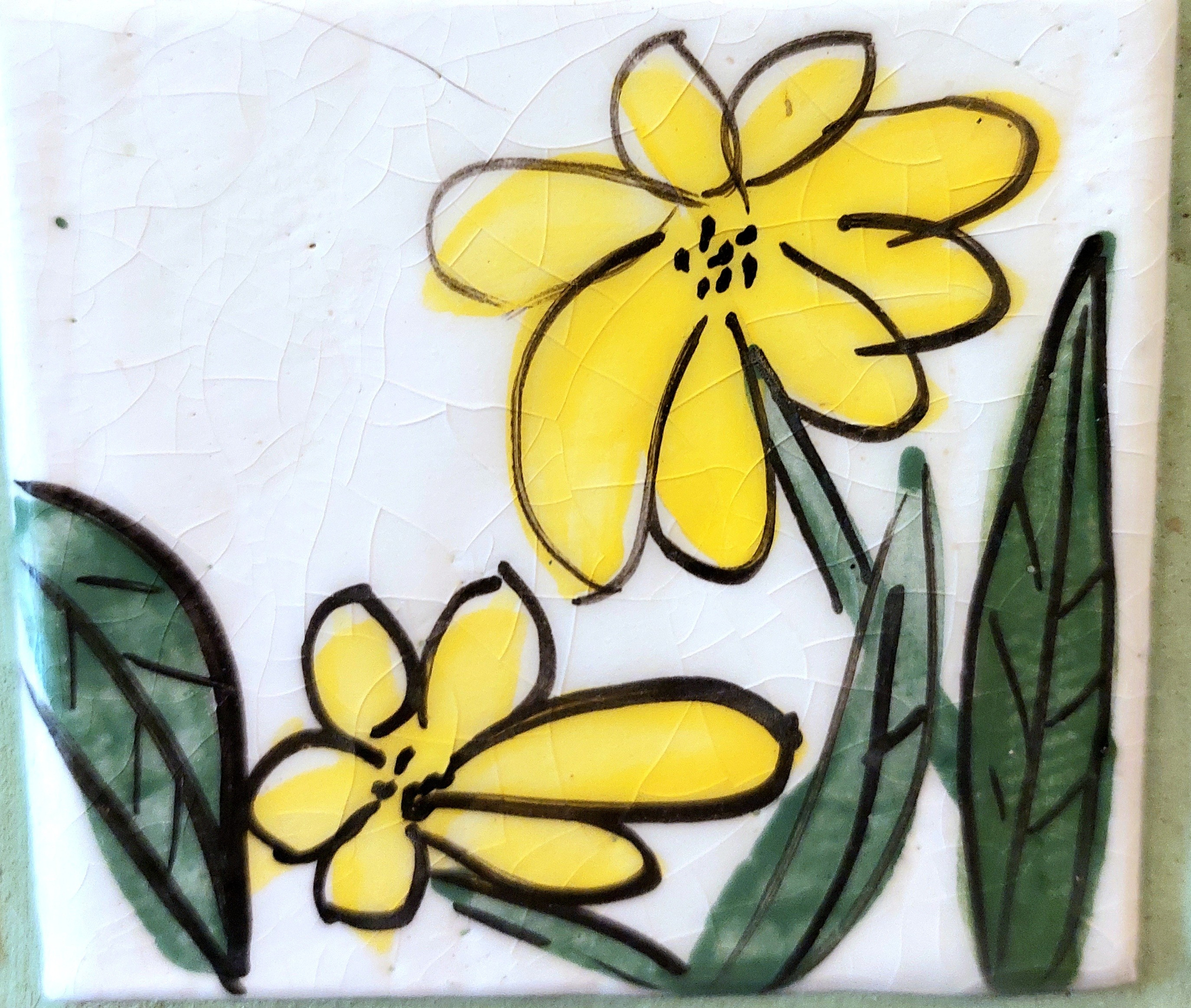 Много плиток-цветочков. Керамика с историей. Елена Рогалёва