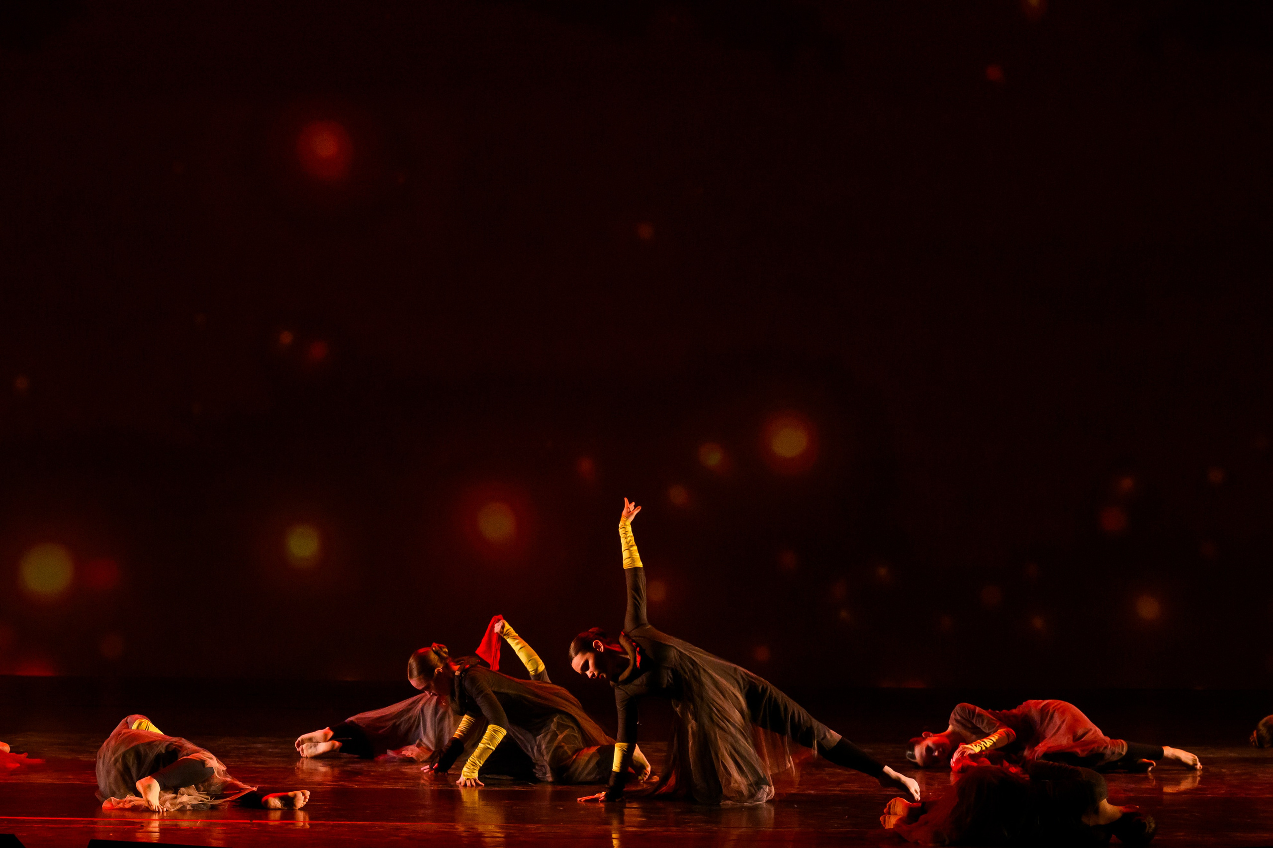 23 апреля, часть 1, БКЗ Октябрьский, г. Санкт-Петербург. Золотое яблочко