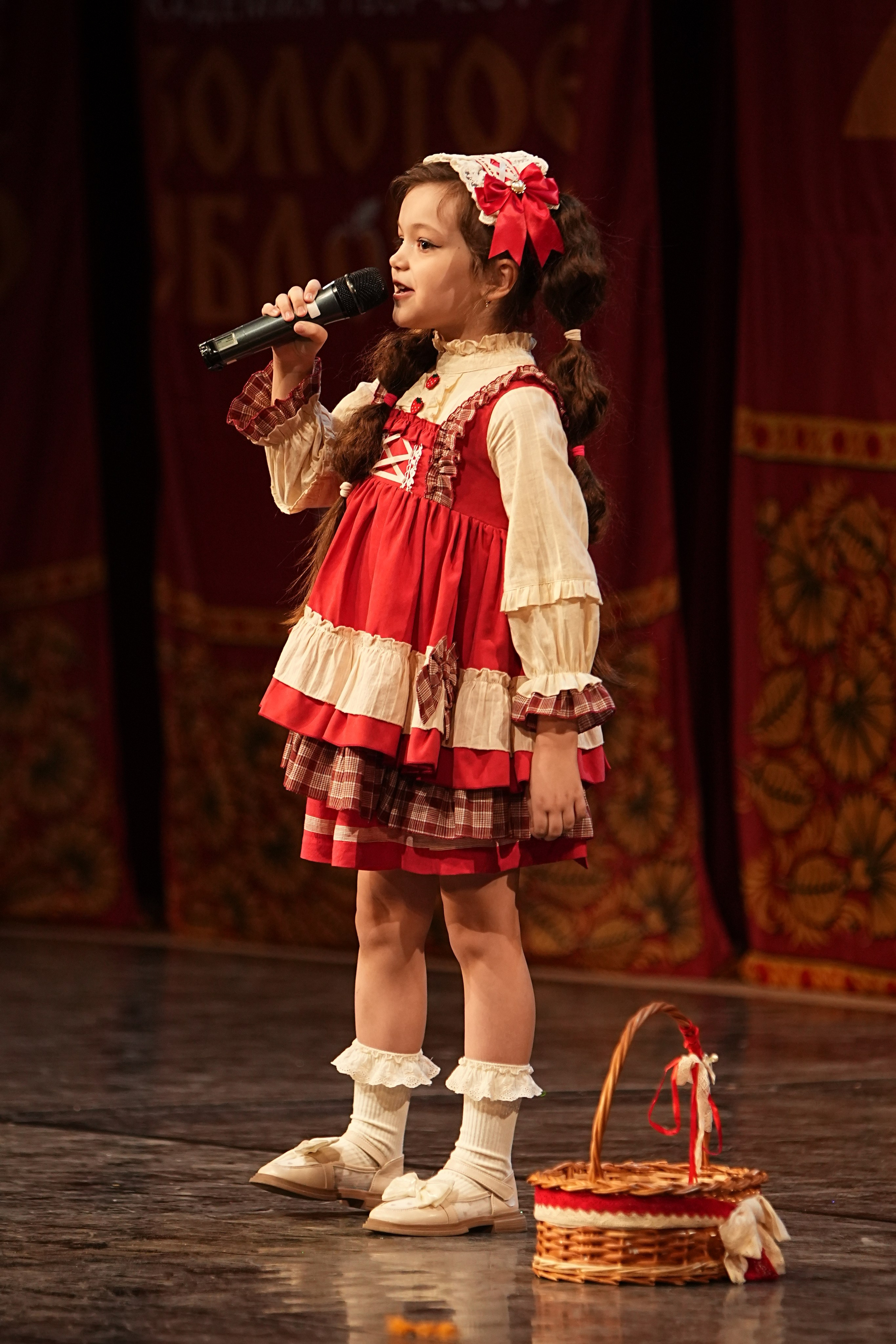 16 февраля, блок 2, г. Москва. Золотое яблочко