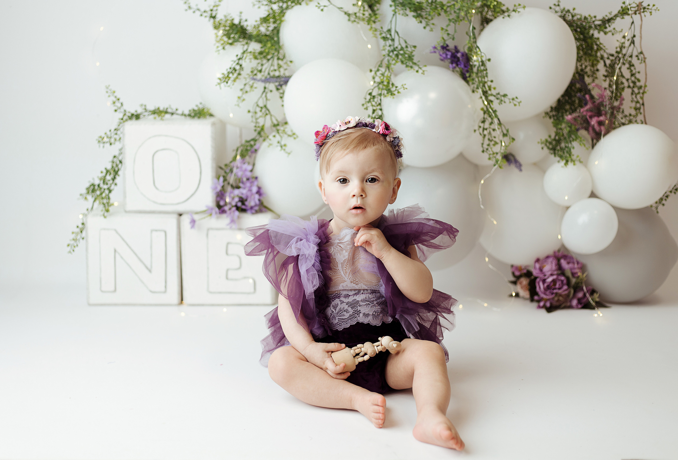 Праздничное оформление. Фотограф беременности, новорожденных Москва. годики под ключ