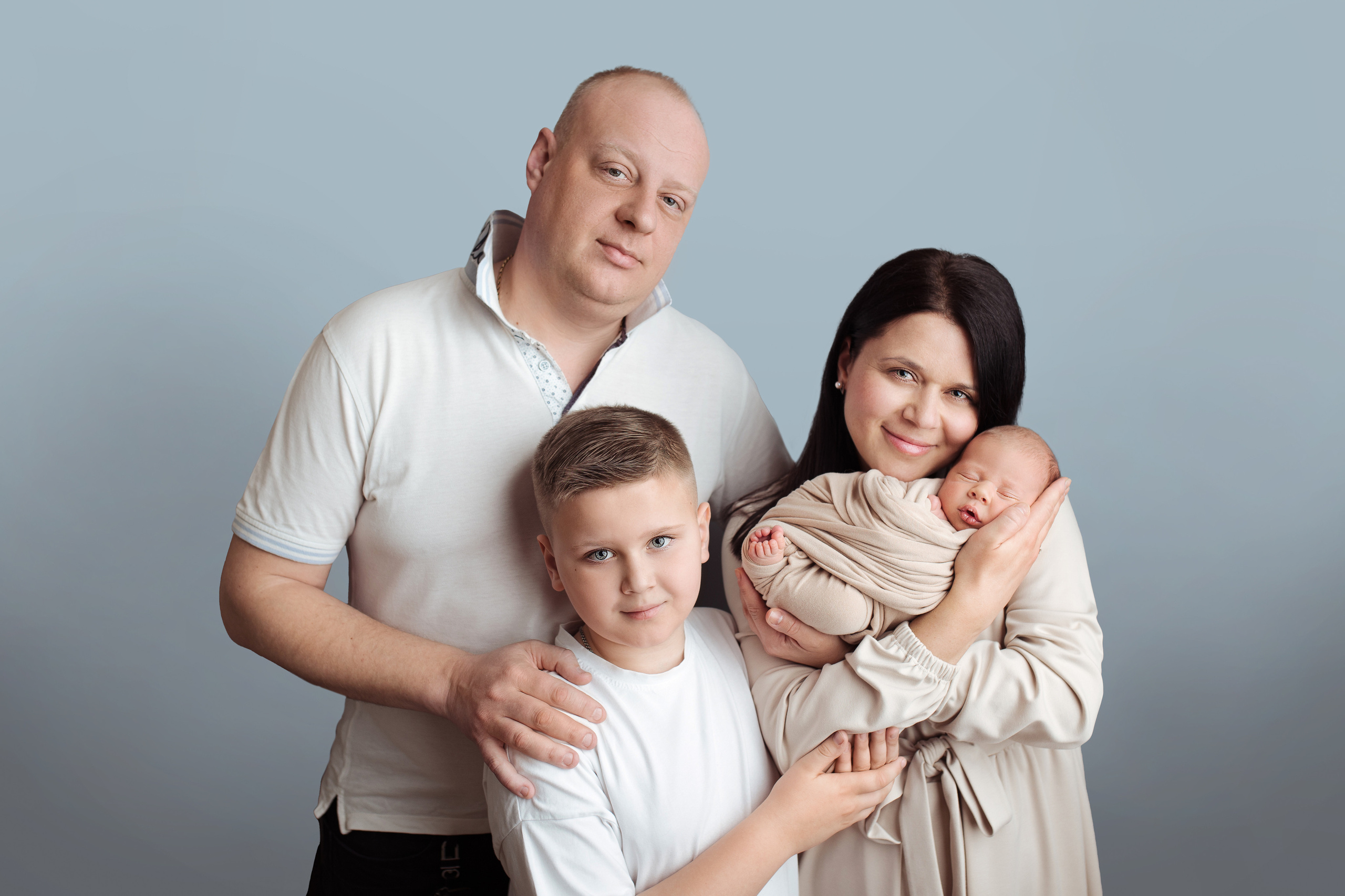 С родителями. Фотограф беременности, новорожденных Москва. годики под ключ