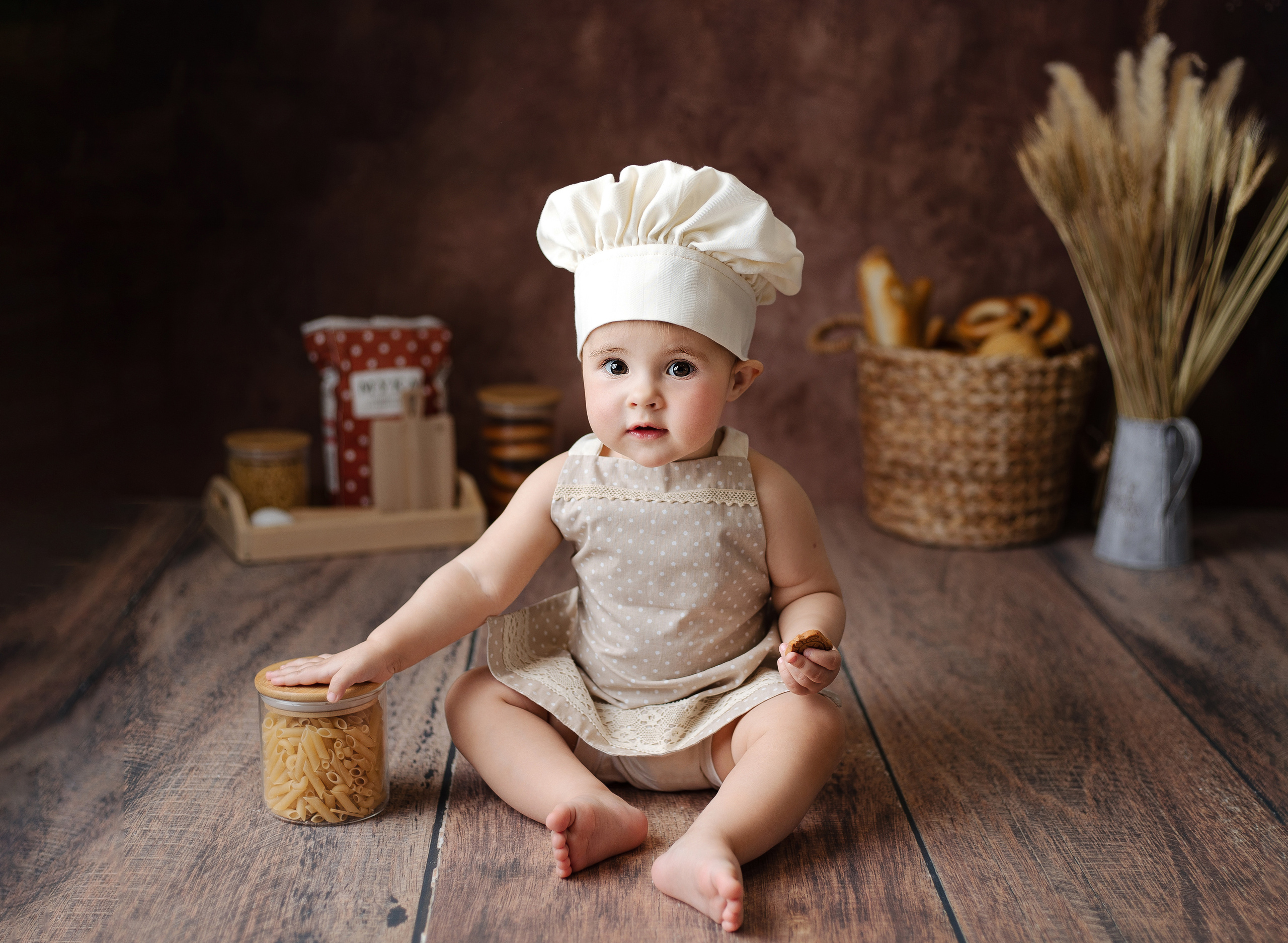 Тематические образы. Фотограф беременности, новорожденных Москва. годики под ключ