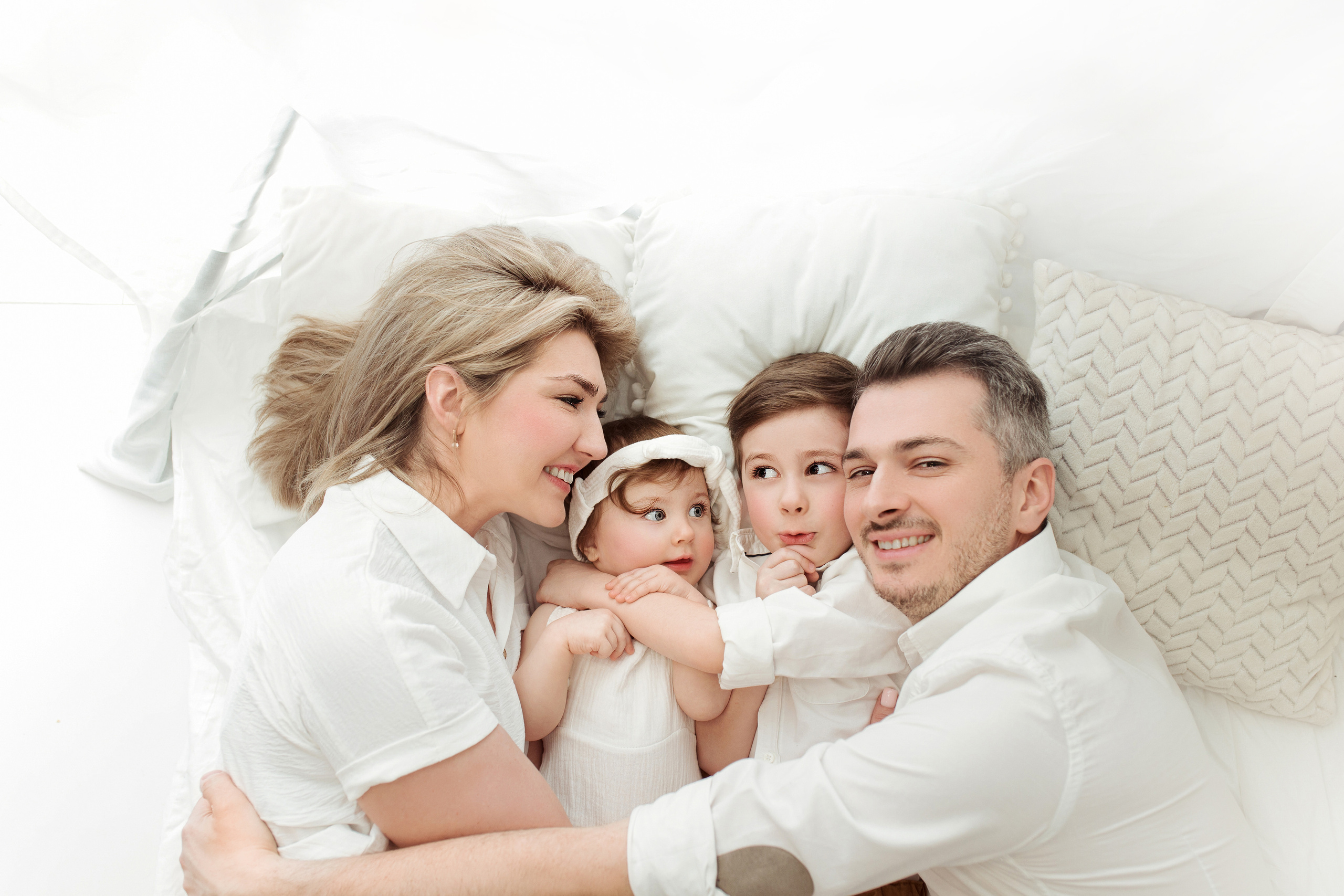 С родителями. Фотограф беременности, новорожденных Москва. годики под ключ