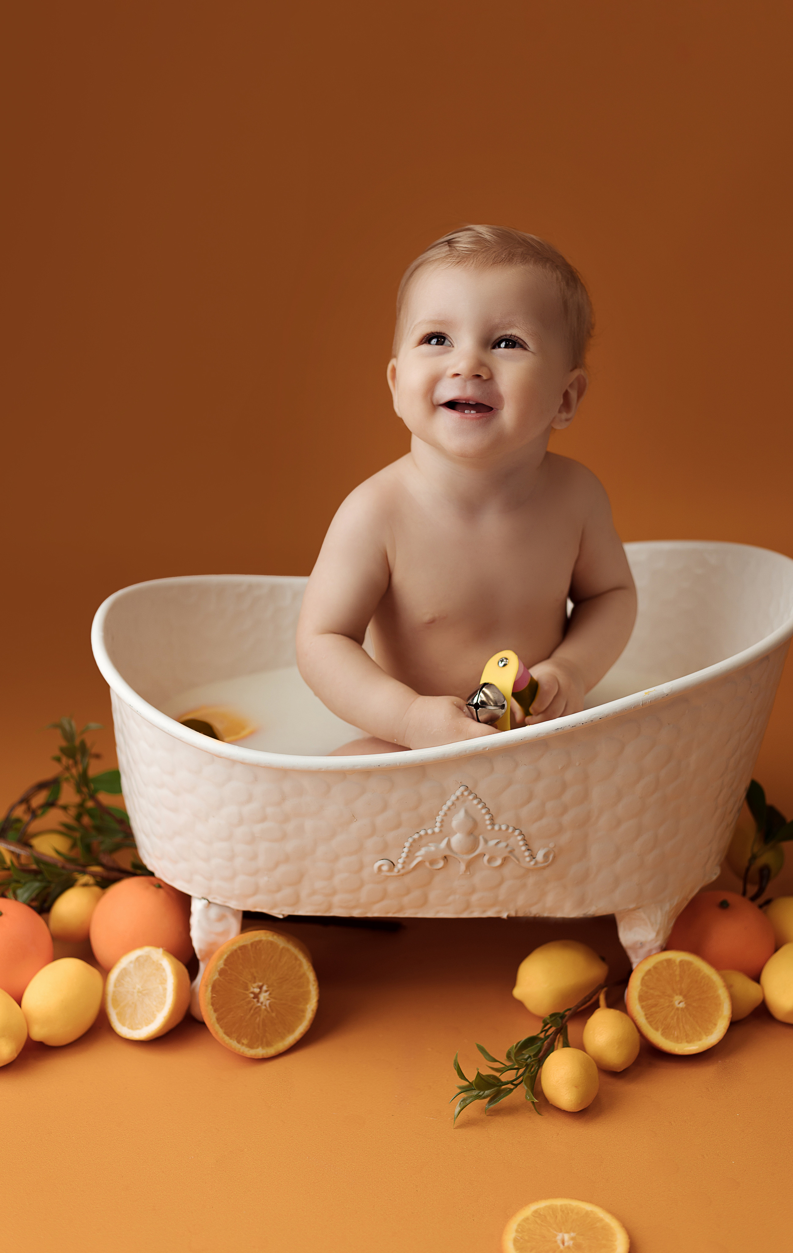 Ванночки. Фотограф беременности, новорожденных Москва. годики под ключ