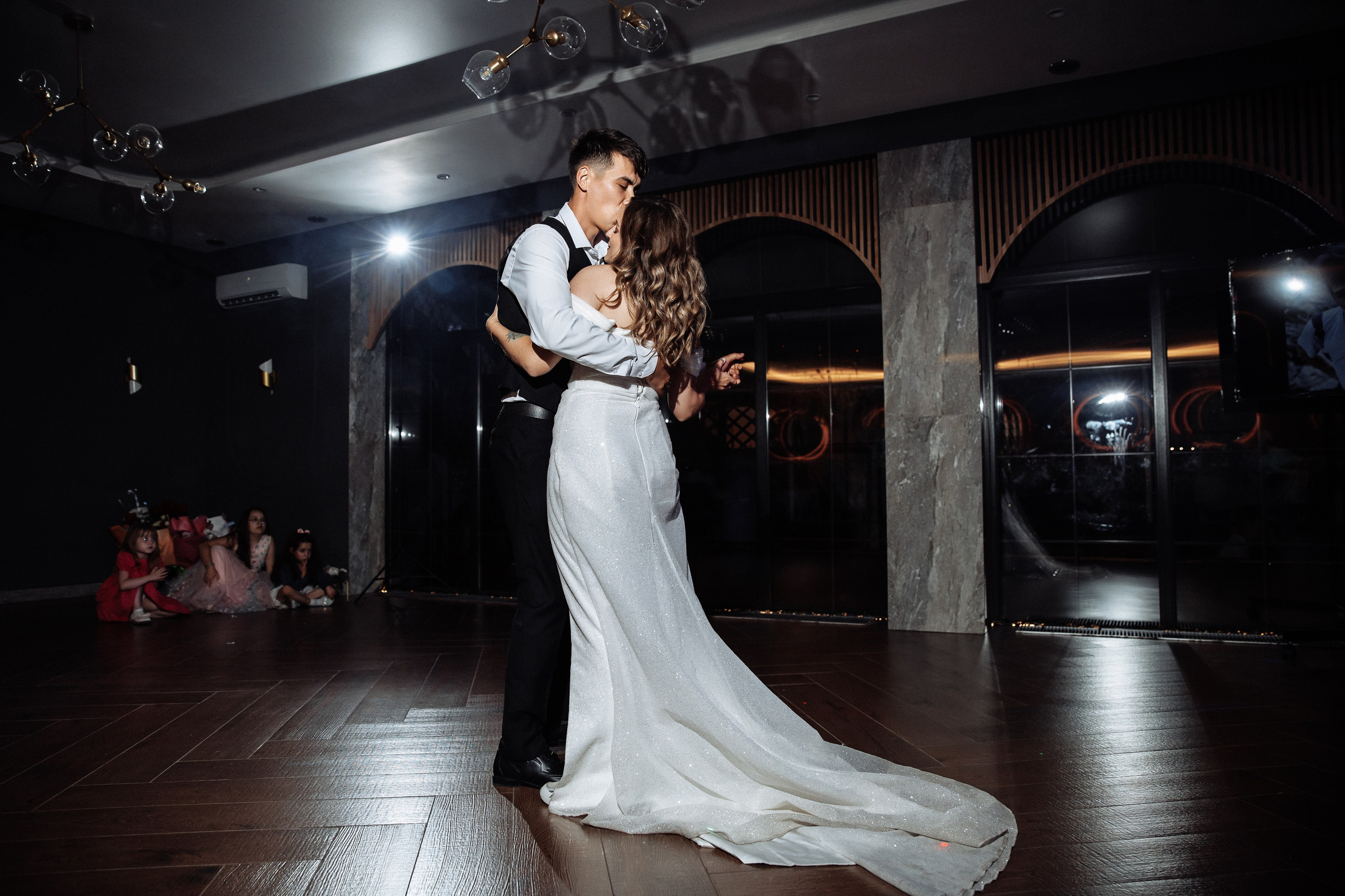 Анонс свадьбы Оля и Виталий. Свадебный фотограф в Воронеже Денис Коровин