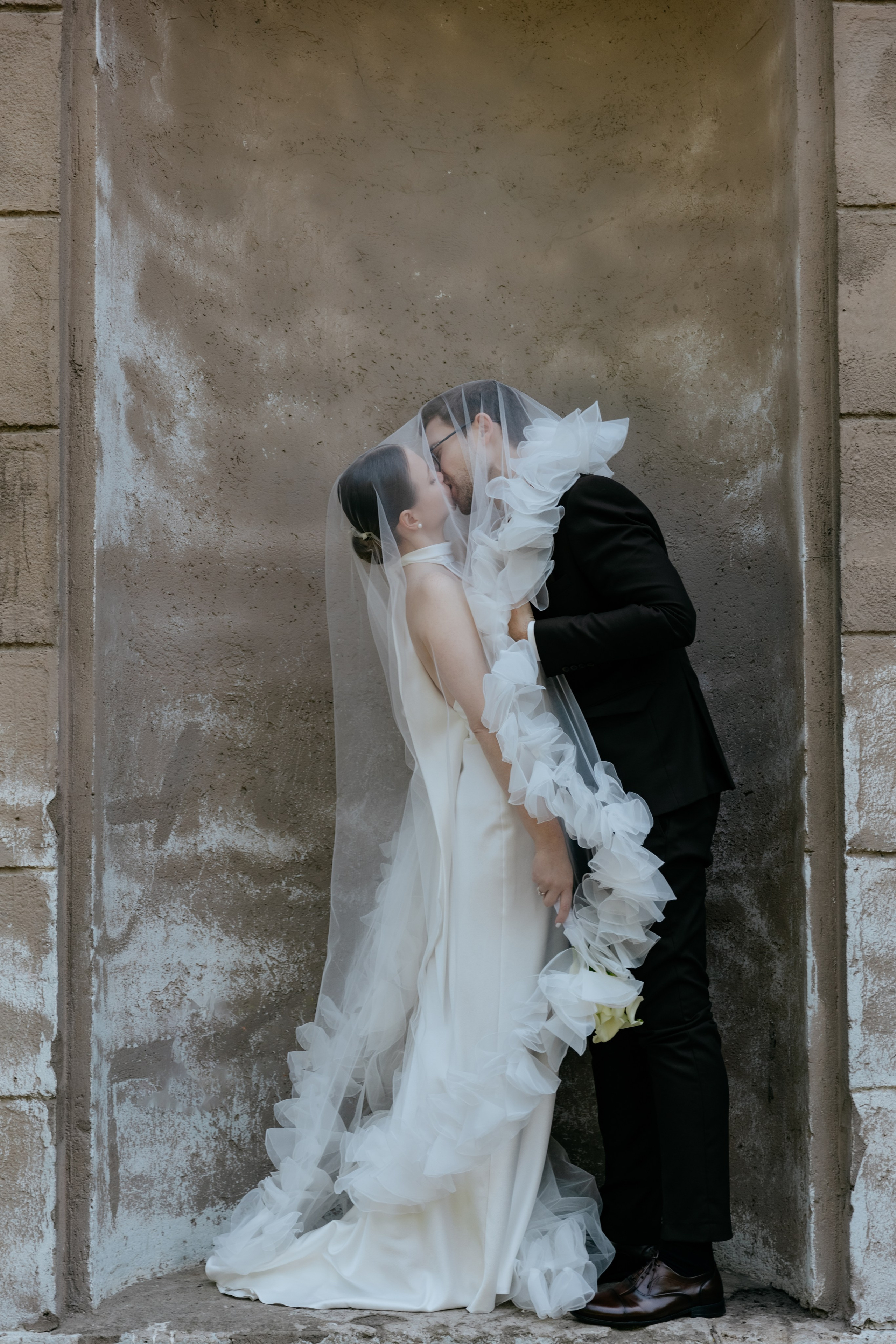 Двери Петроградки. Свадебный и репортажный фотограф в Санкт-Петербурге