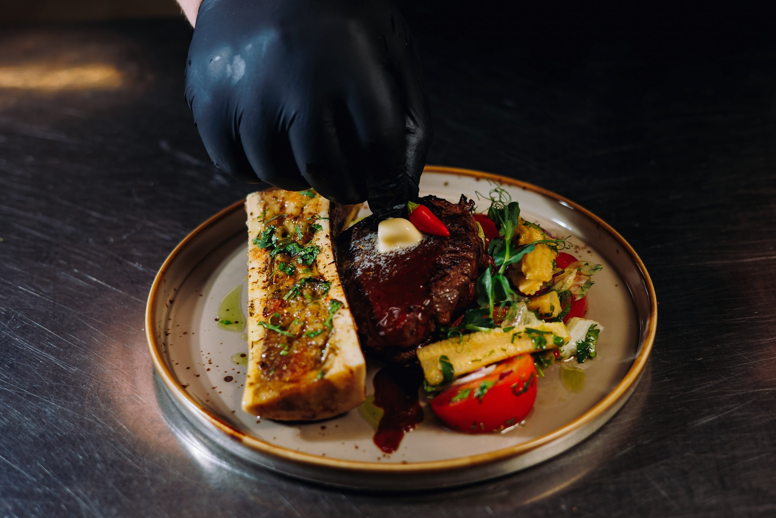 Рецепт стейка от шеф-повара бара. One Media Life: фоторепортажи, фотоотчеты с мероприятий и заведений