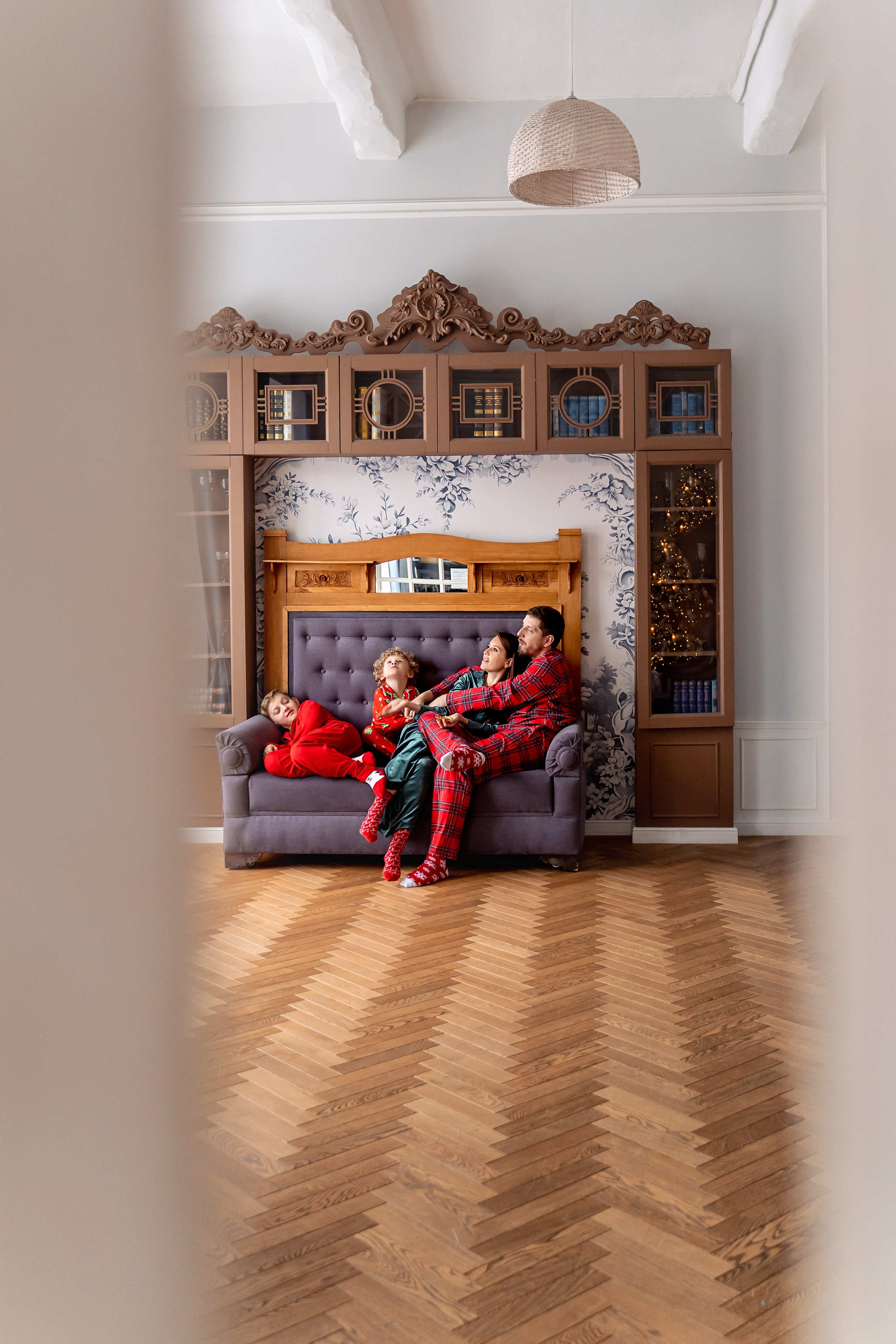 Новогодняя семейная фотосессия. Фотограф \ Видеограф на Крещение, Венчание Москва| Семейные съемки