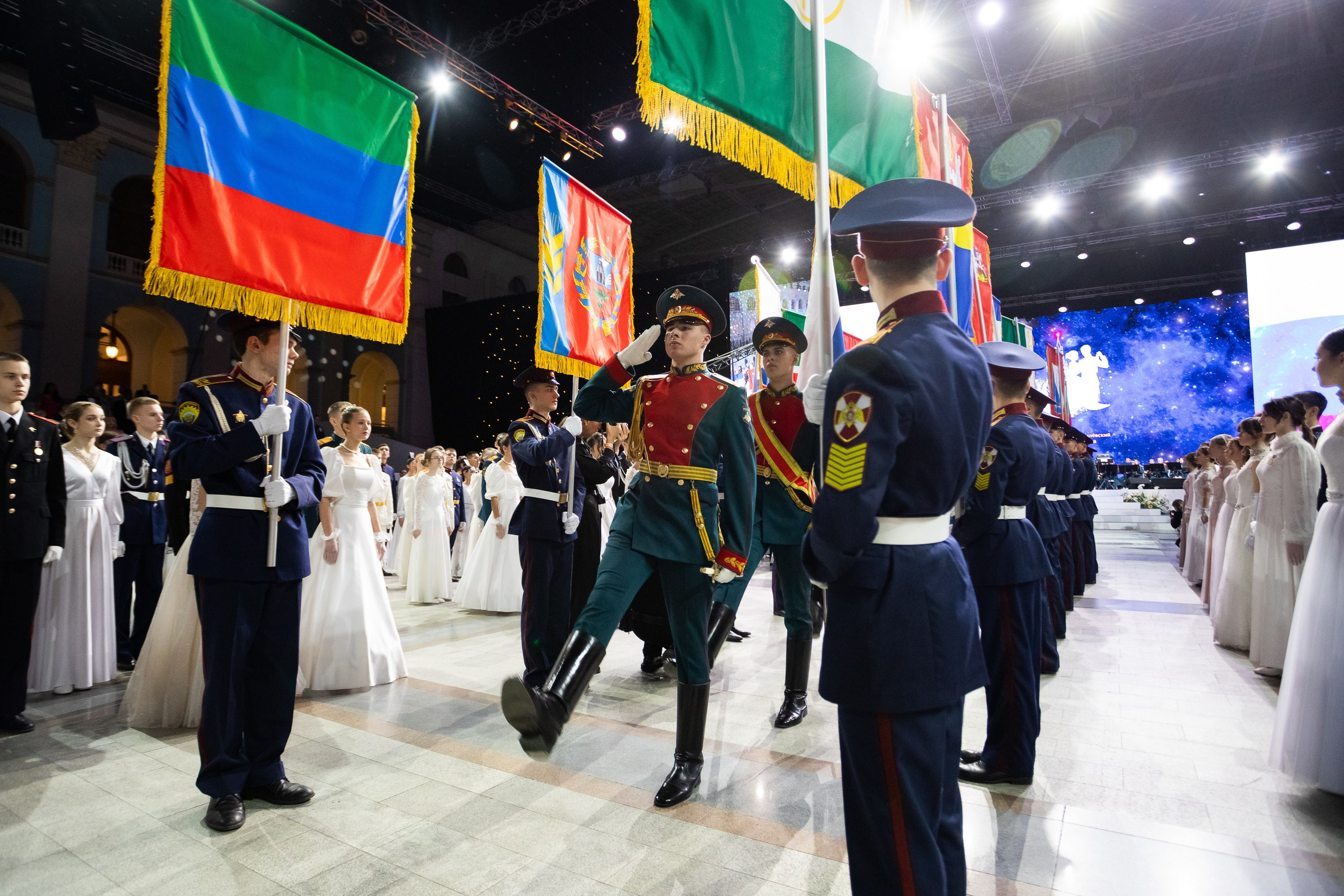 Кадетский бал. VICTOR SAPOZHNIKOV