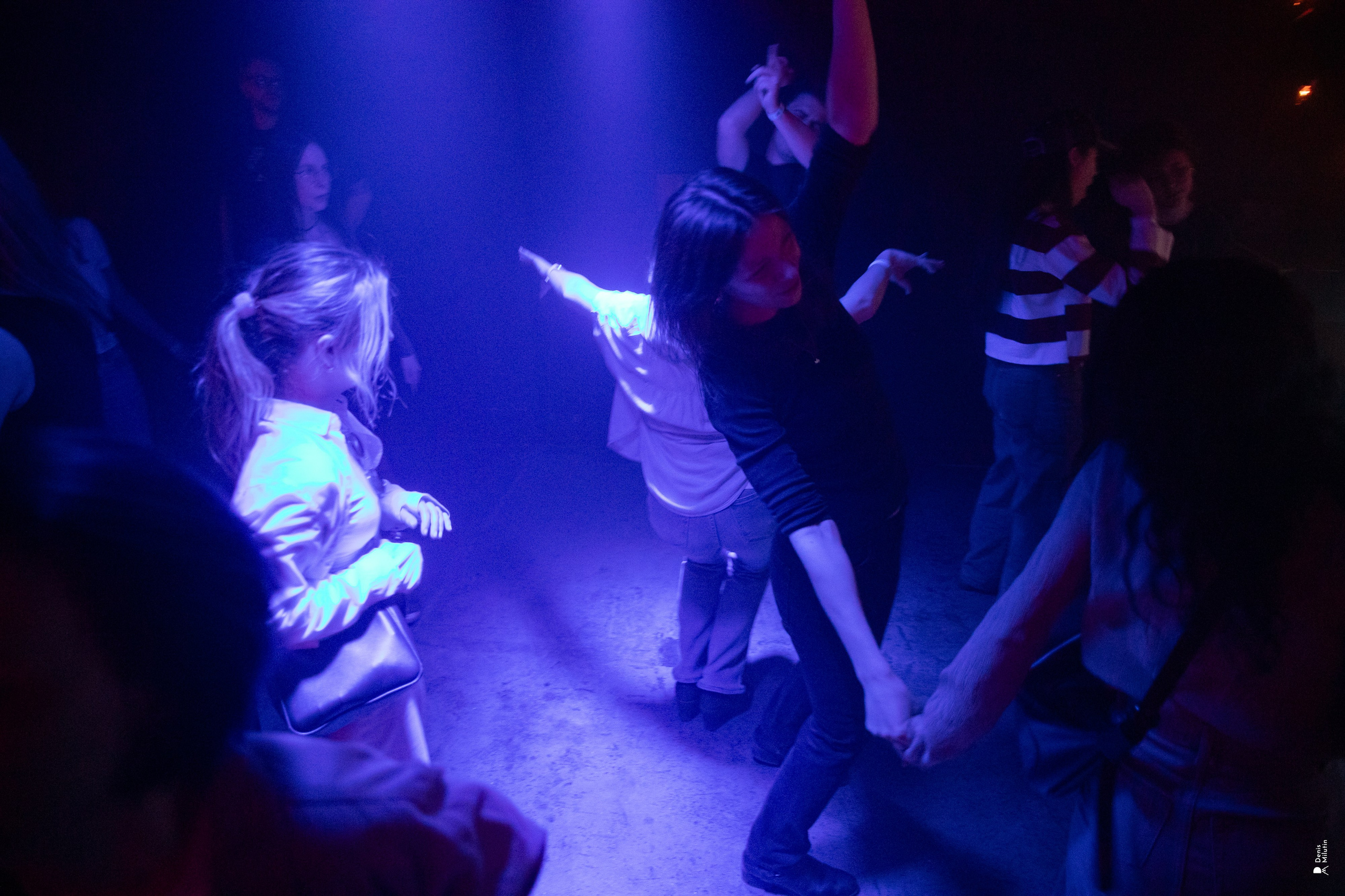 Клуб Рядом — Дискотека 2000х. Портретный фотограф Денис Милютин