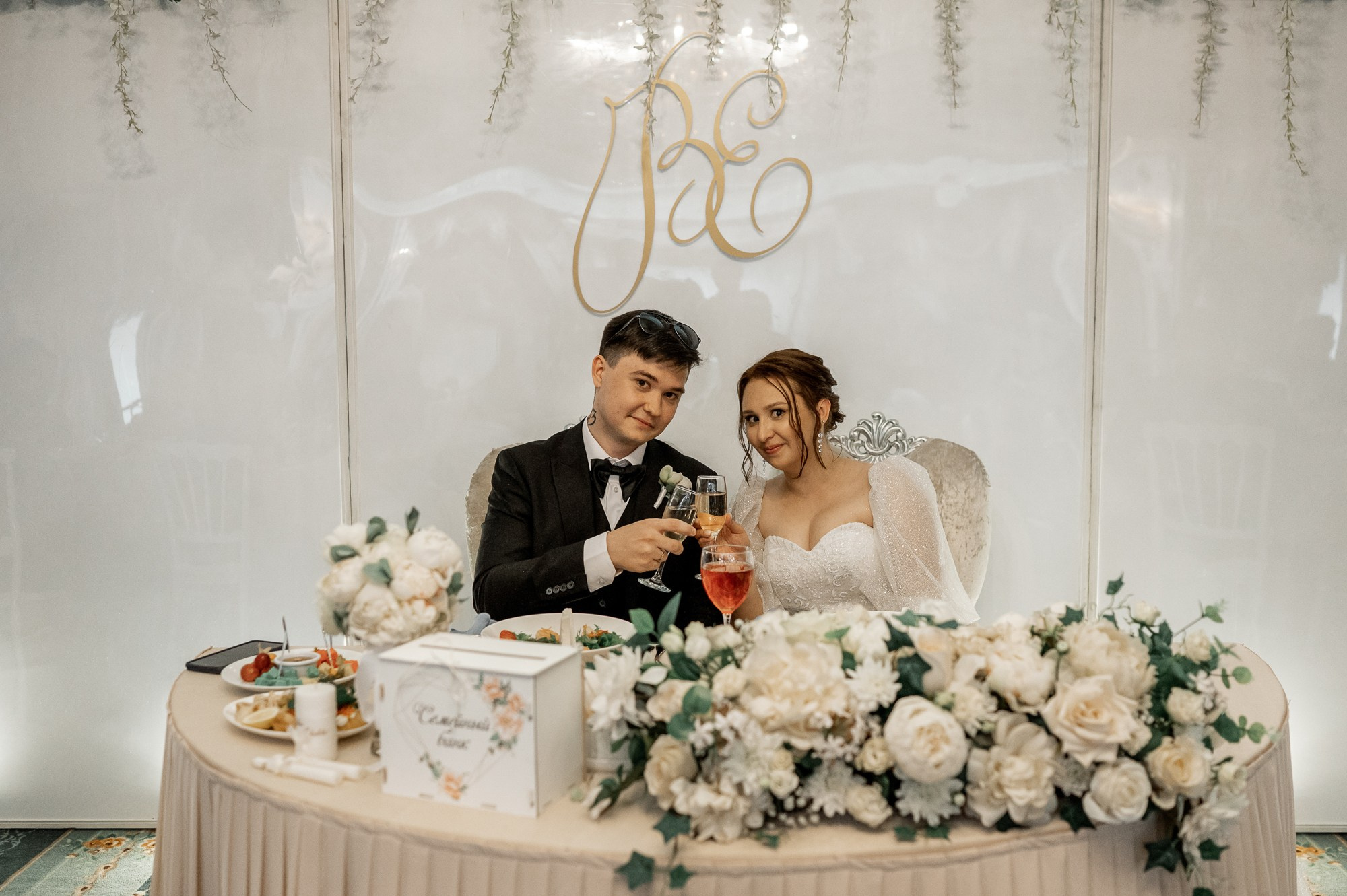 Вячеслав и Екатерина. Свадебный фотограф в Тюмени Анастасия Конева