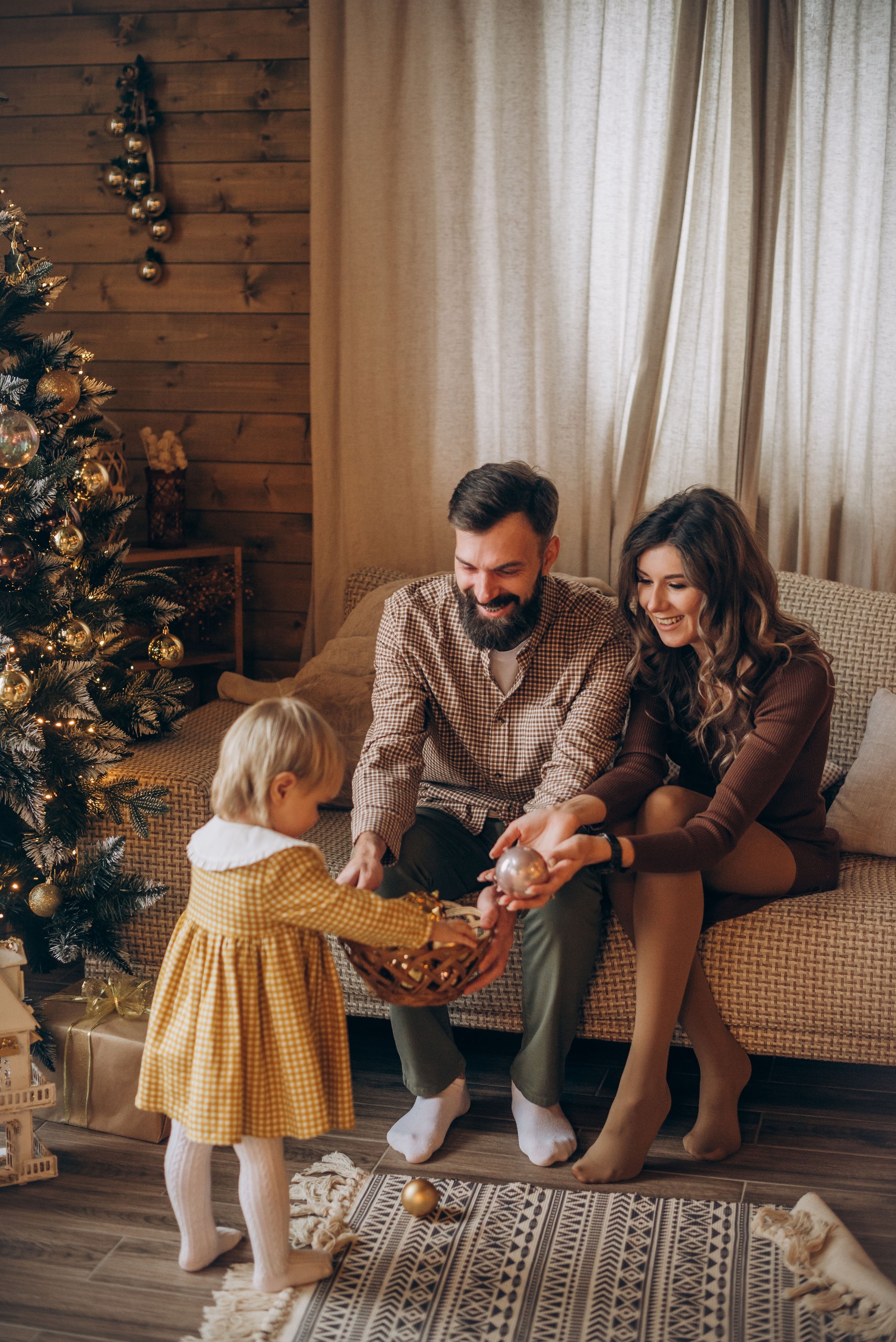 Семейная новогодняя фотосессия в студии. Семейный фотограф в Домодедово и Москве Елена Пичугина