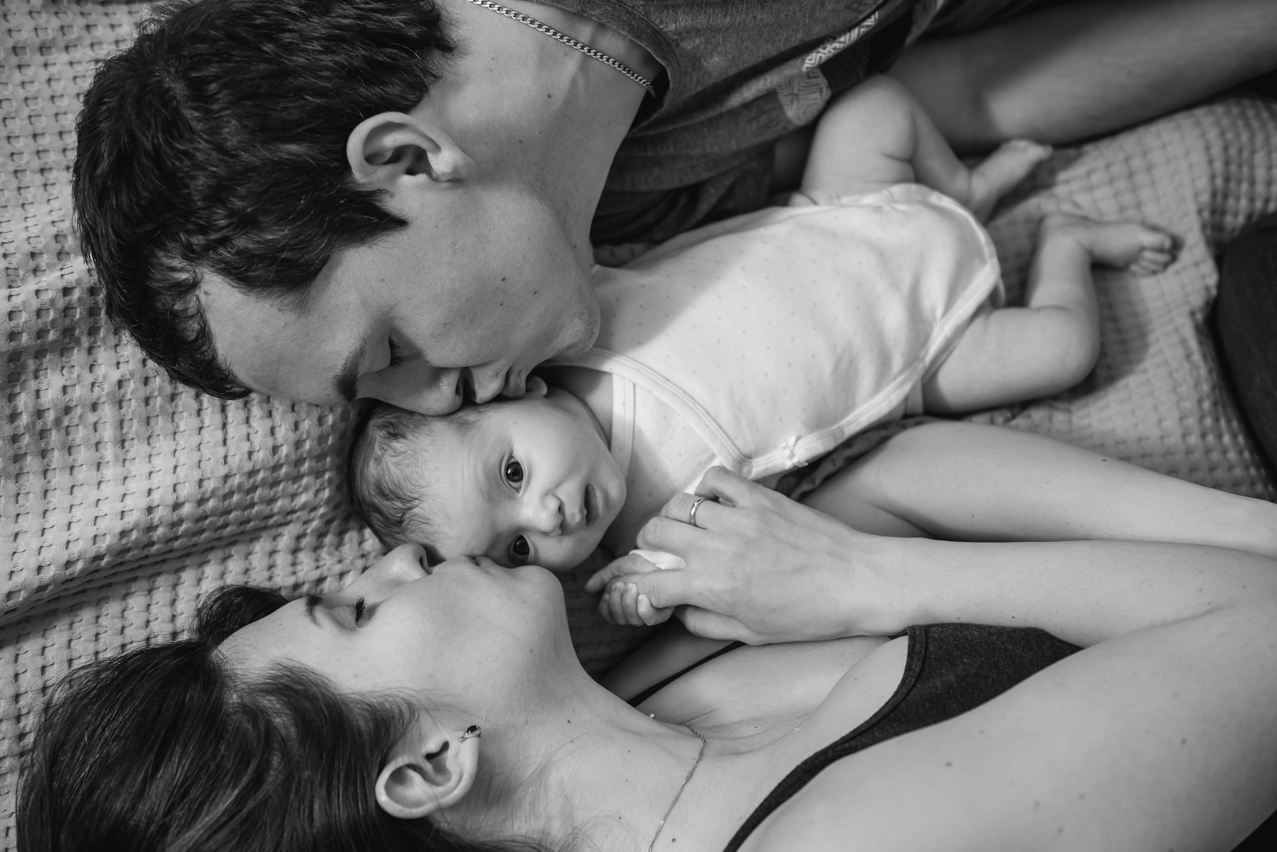 Фото новорожденных. Свадебный, семейный фотограф в СПб Татьяна Игнашева. Выпускные альбомы