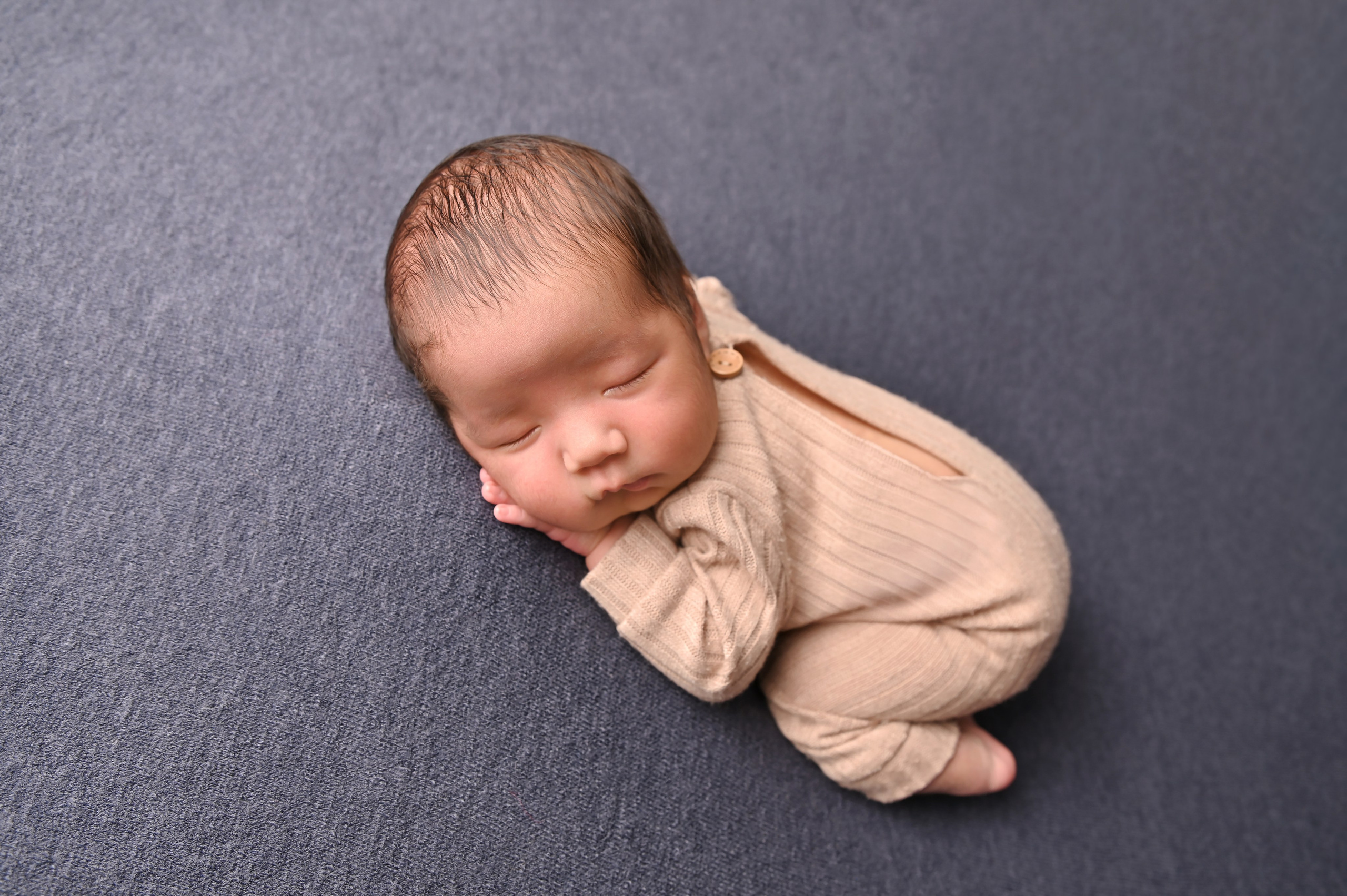 Назар 11 дней. Фотограф Новорожденных и семейный Элла Огай г. Сатпаев