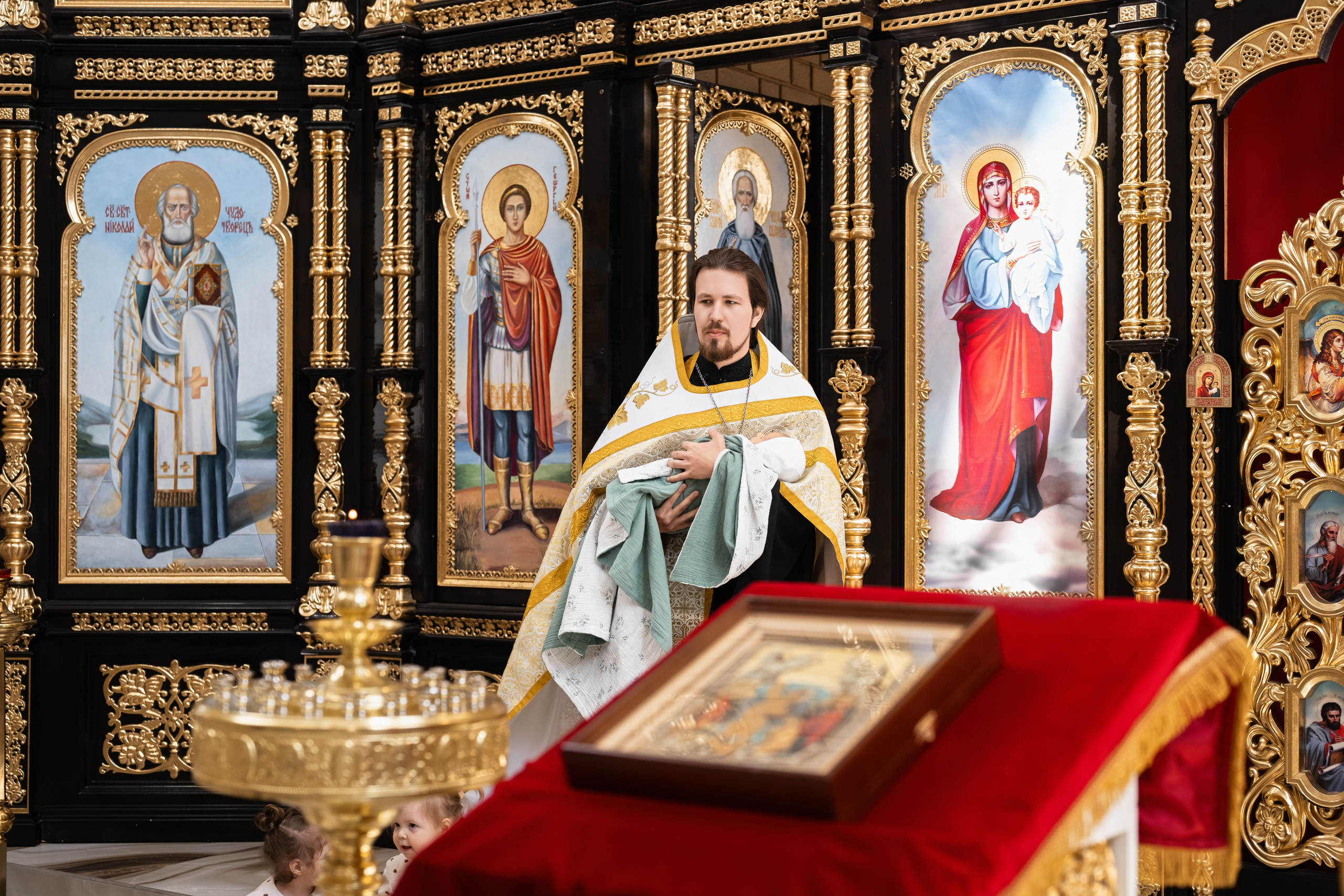 Храм Невского, село Нежинка. Церковный фотограф на Таинство Крещения и Венчания в Оренбурге и Оренбургской области Екатерина Белкина