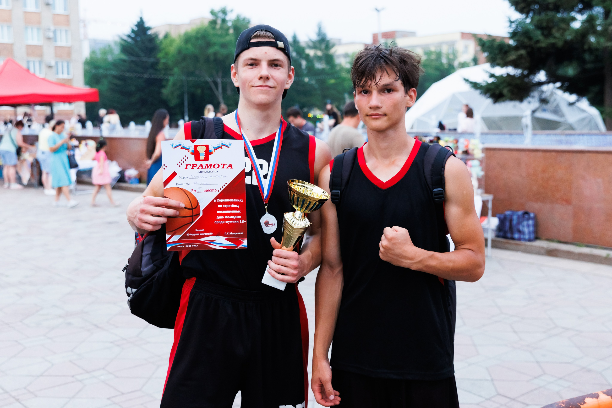 ДЕНЬ МОЛОДЕЖИ. Фотограф семейных, детских, репортажных съёмок г. Уссурийск-Владивосток