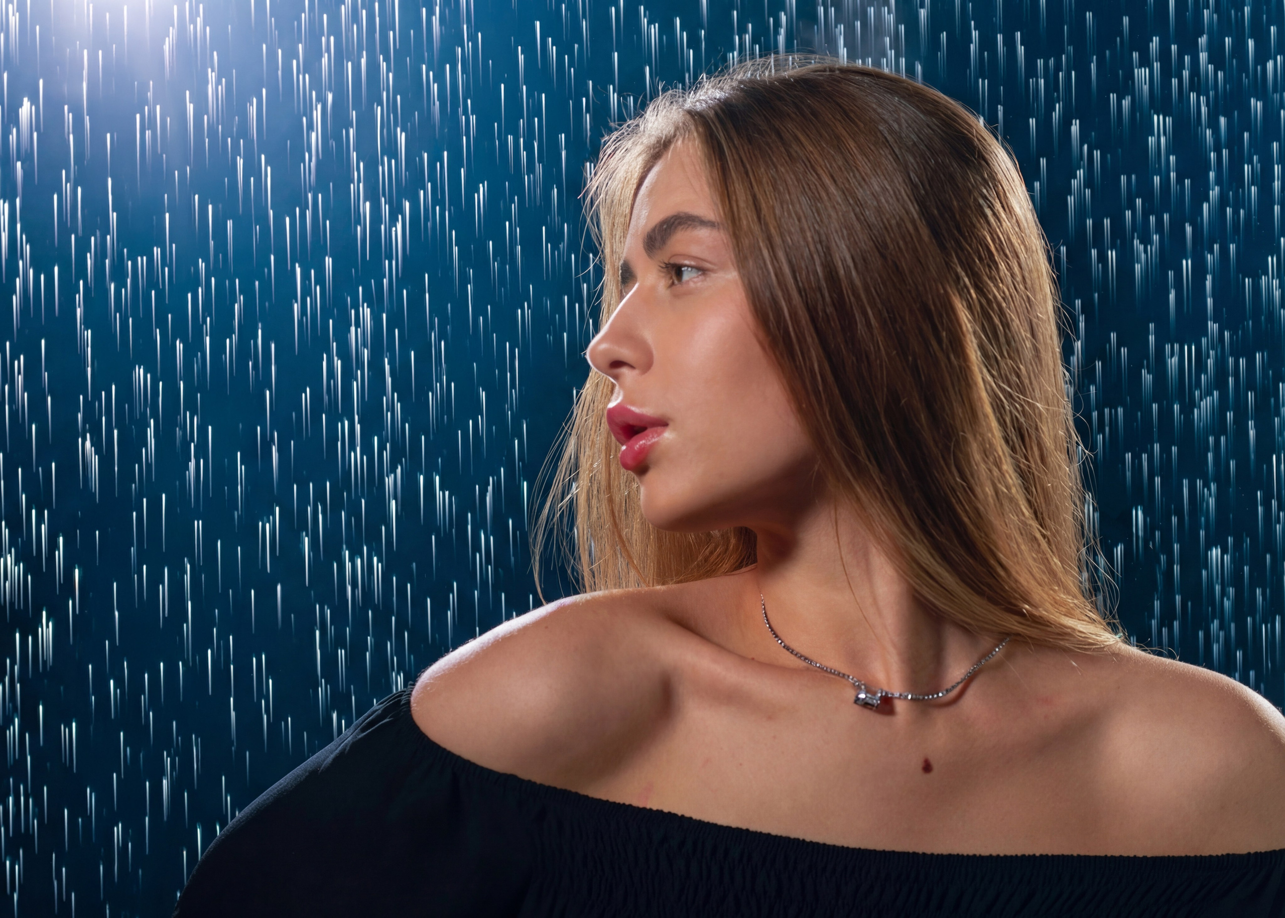 Съёмка с водой. Фото & Видео студия XIMIYA