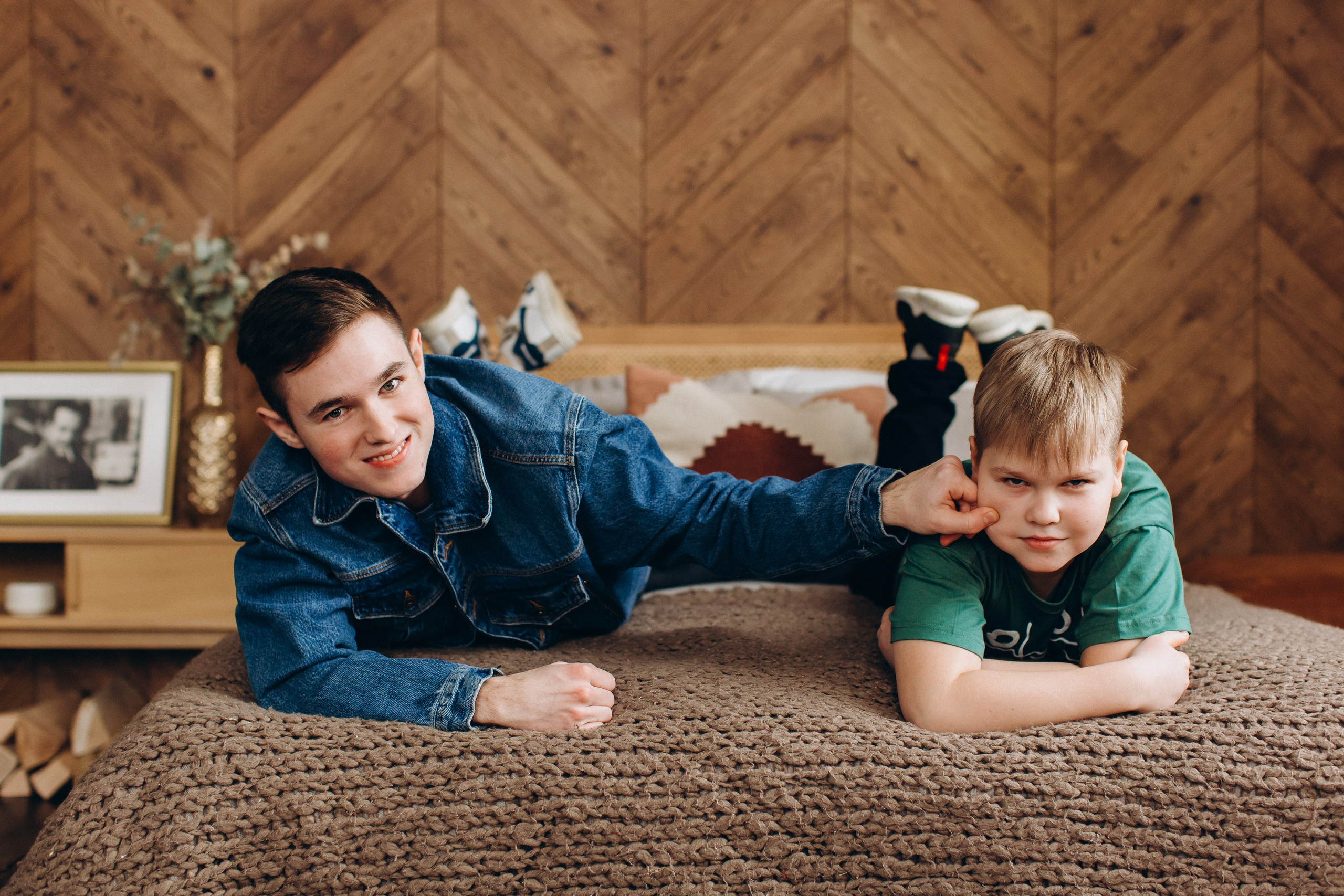 Семейная фотосессия в студии для Елены и ее семьи. Семейный, детский и школьный фотограф в Москве Рудницкая Анна