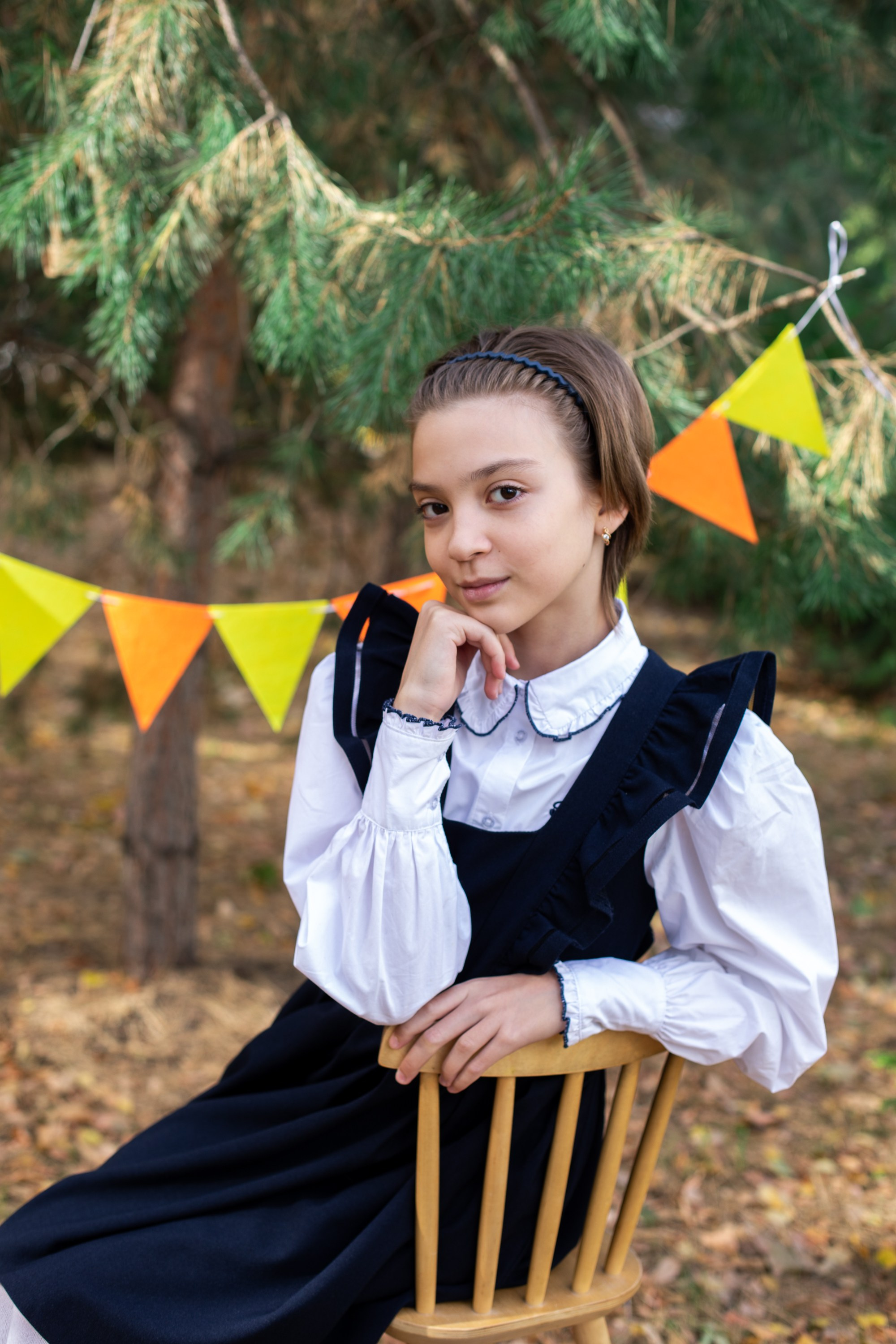 Галерея фотографий для средней школы. Выпускные фотоальбомы на заказ в Москве. Ксения Фоломкина