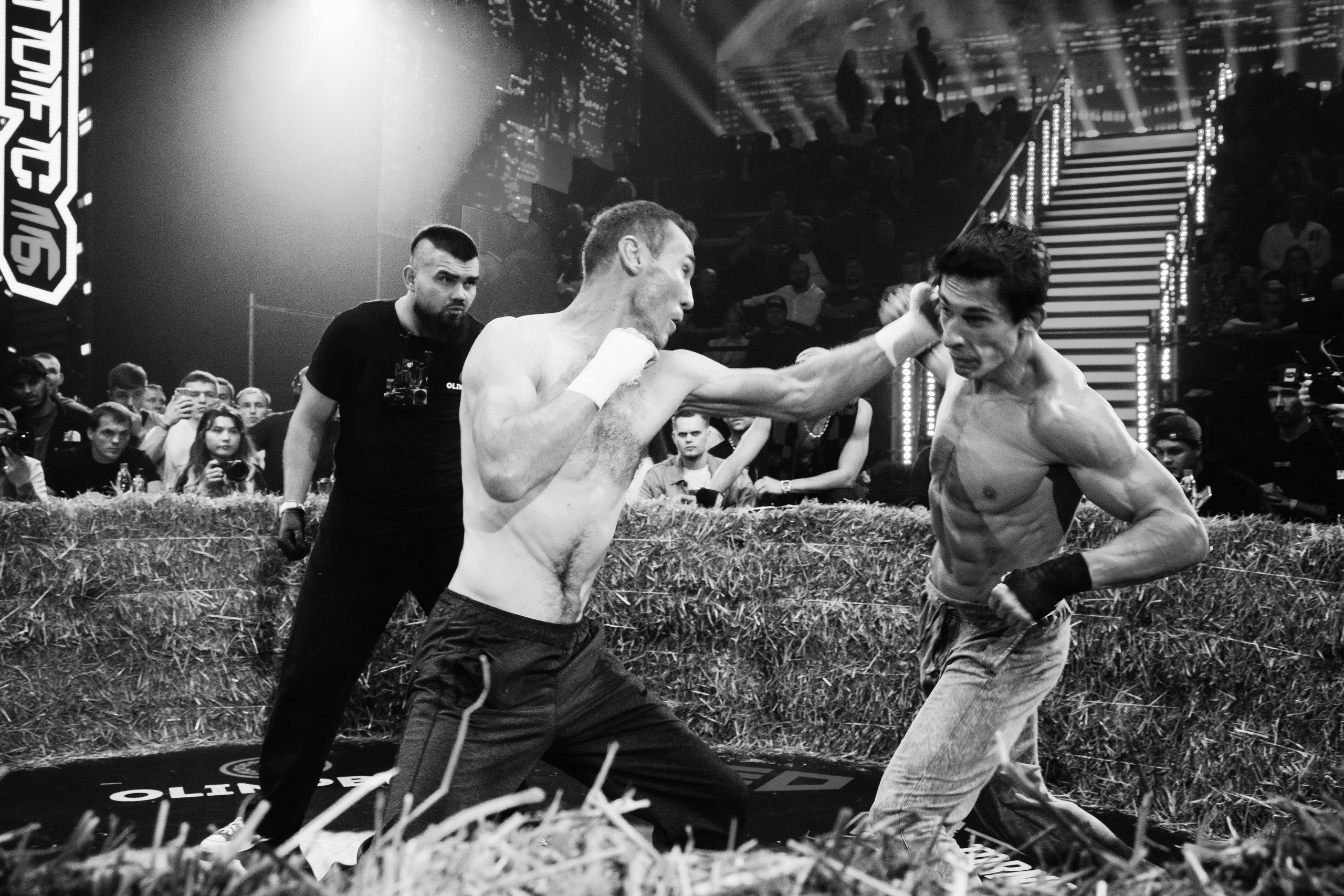 Кулачные бои TopDog. Анастасия Тен