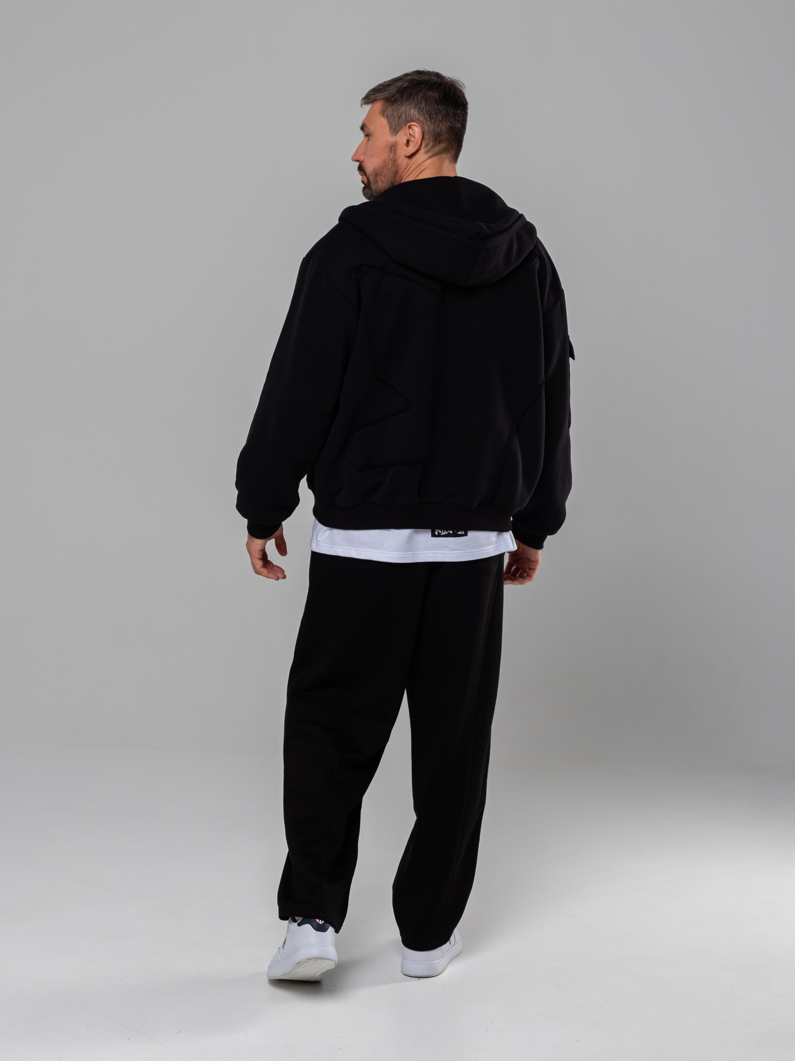 Худи и штаны. Фотограф в Краснодаре Арина Кудряшова