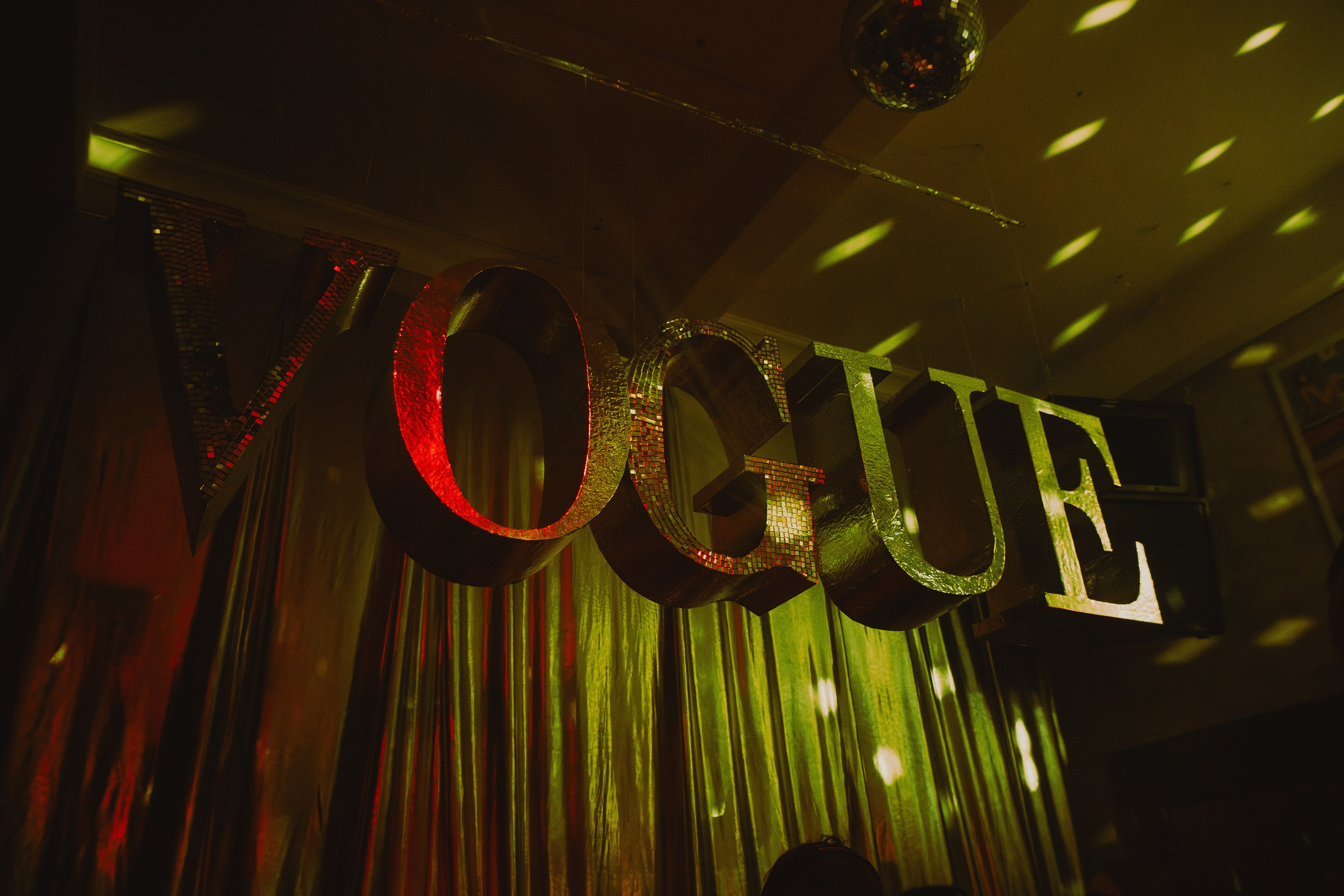 VOGUE BAL 14.02. Фотограф Егор Огородов