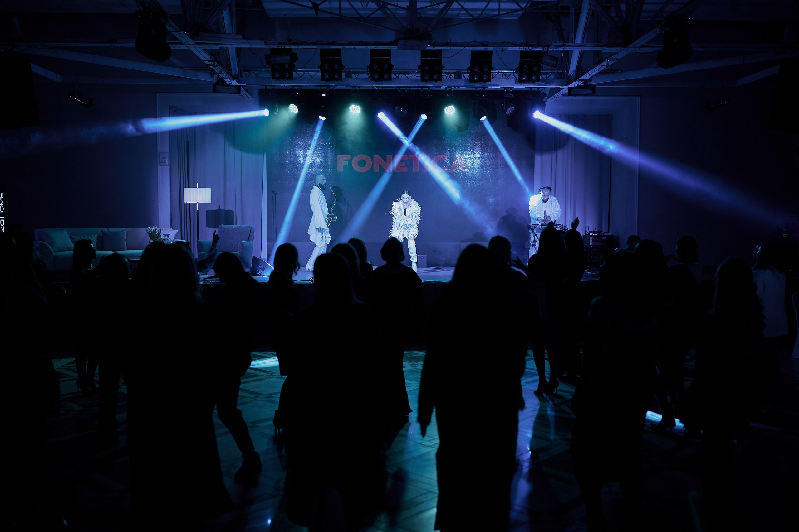 «Жирный бал». Матвей Яворский — фотограф в Челябинске