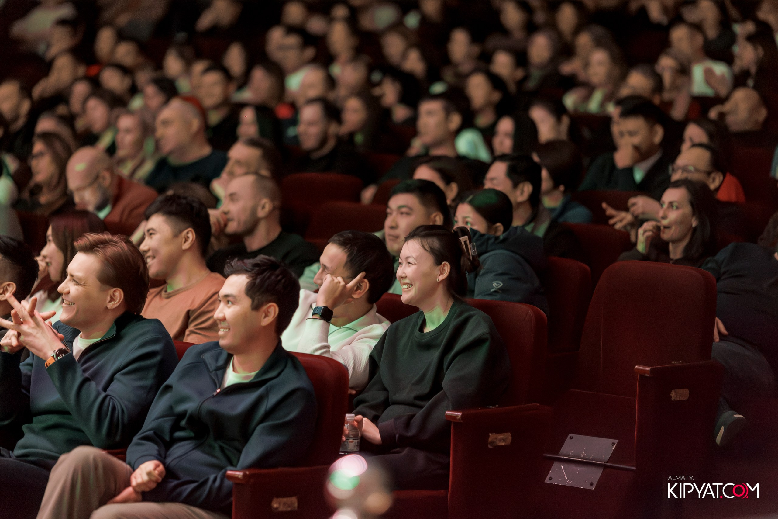 STAND UP КОНЦЕРТ АЛЕКСАНДА МЕРКУЛЬ. КИПЯТКОМ АЛМАТЫ! Фотосъемка мероприятий в Алматы