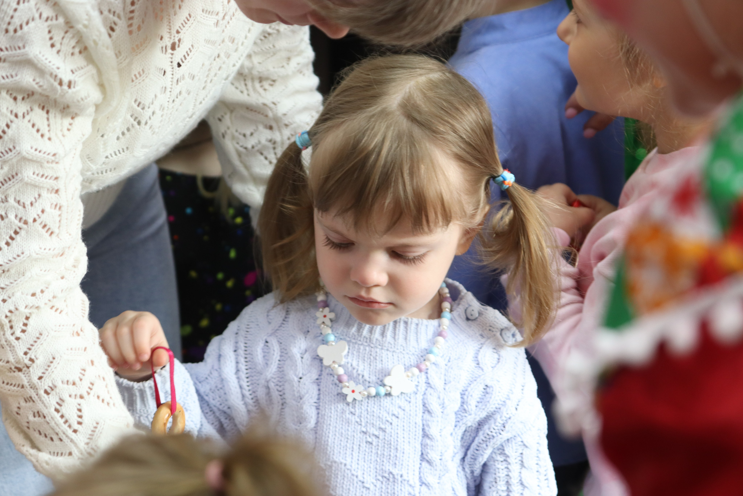 Масленица для малышей в «Зелёной груше». Репортажный фотограф в Москве и Зеленограде Karina-vozd