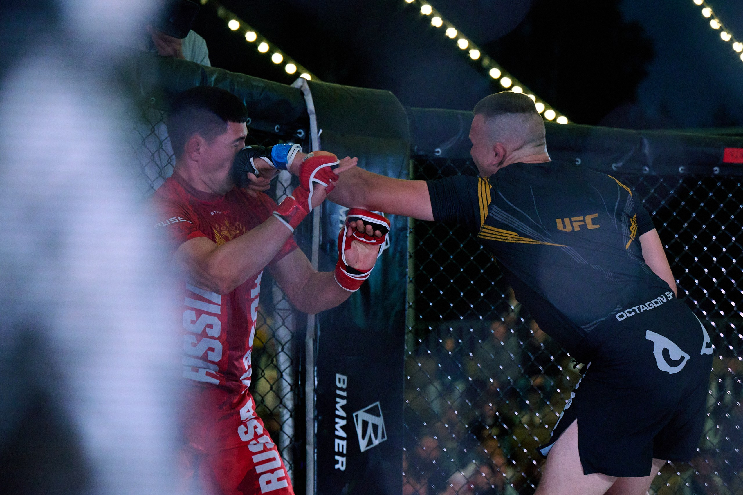 ММА. Битва на Иже-4. Спортивный репортажный фотограф в Ижевске Сергей Мерзляков