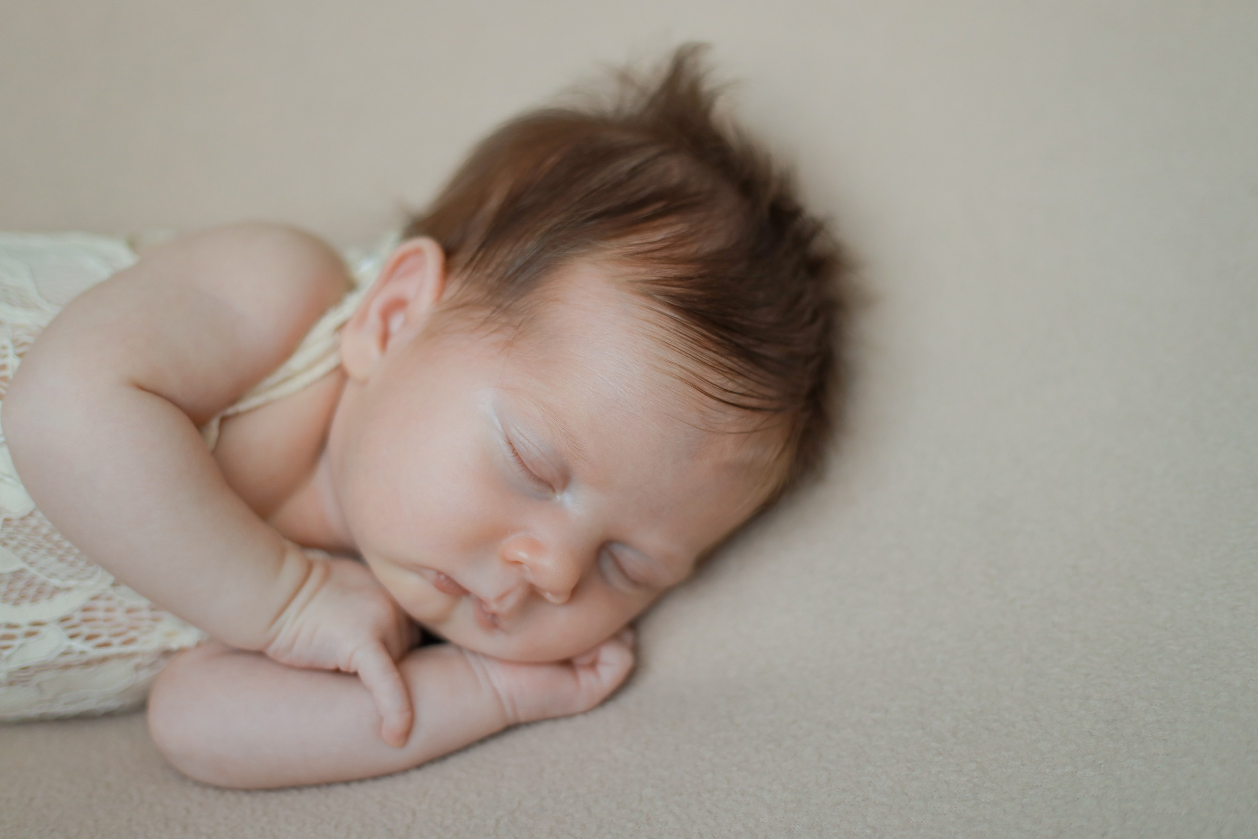 Ньюборн съёмка в студии. Семейный и Детский фотограф в Краснодаре Дарья Насаченко