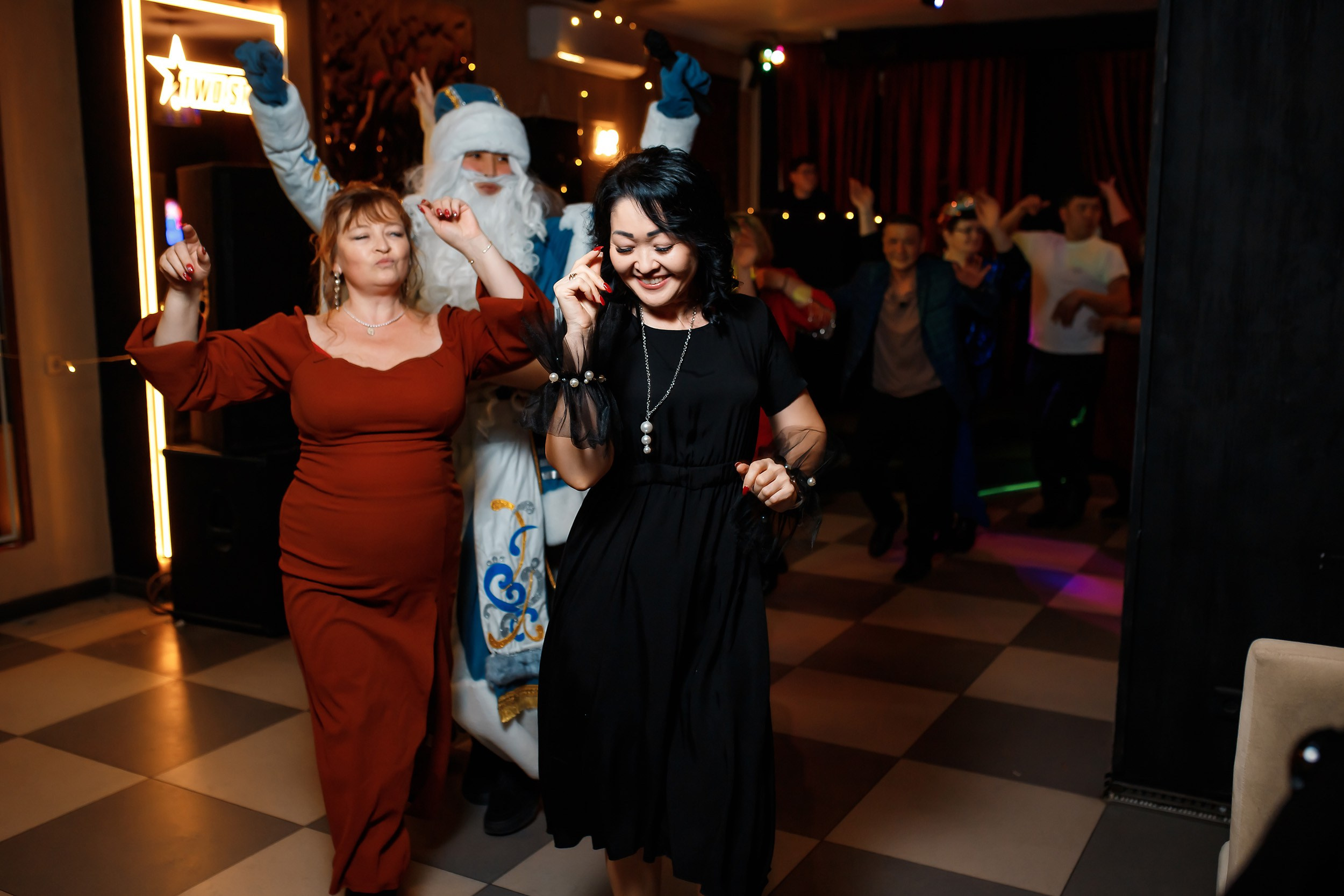 Two Star. Кипятком Павлодар