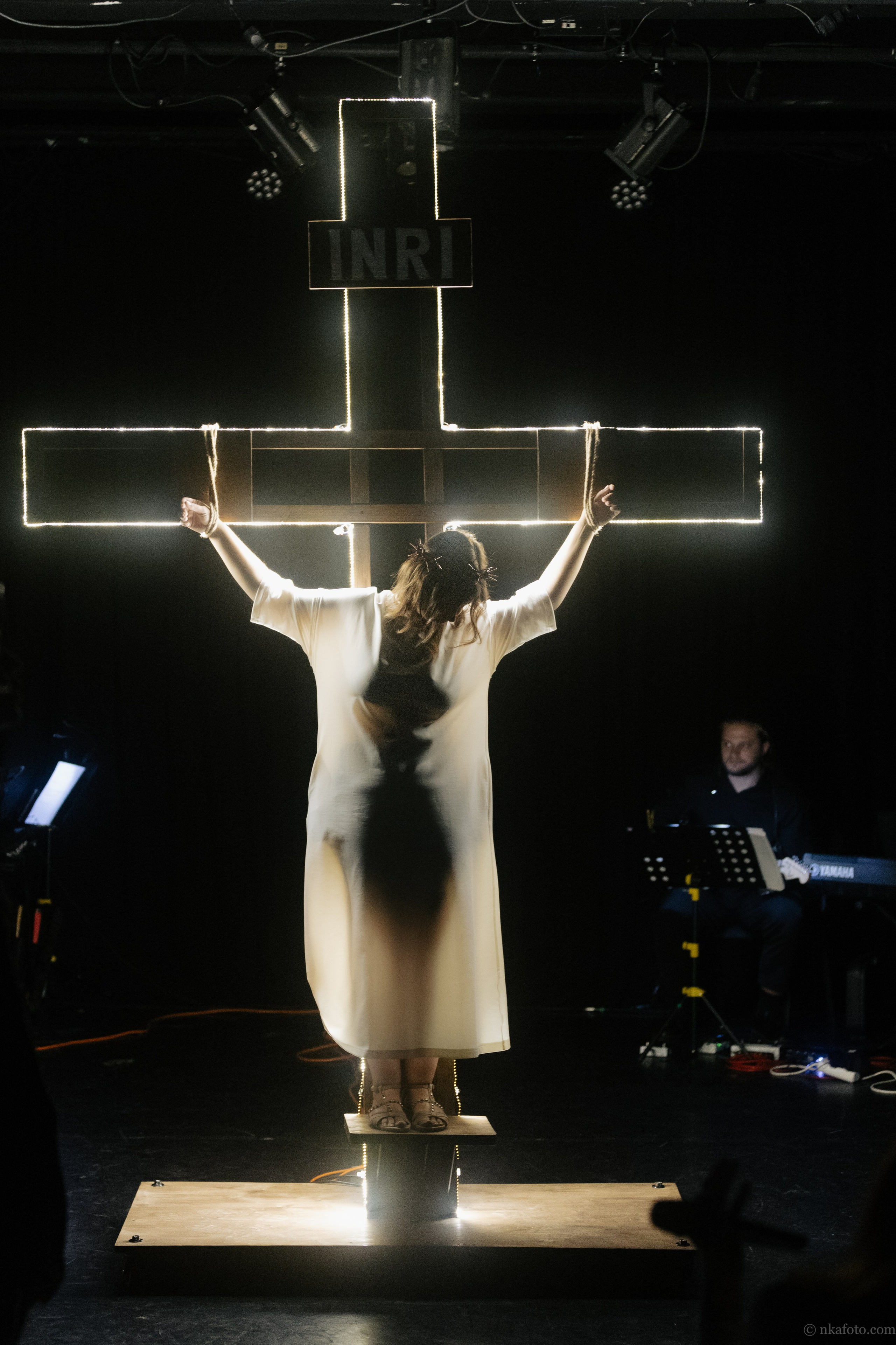 Выступления на сцене. Фотограф в Москве портреты | репортажи | спорт