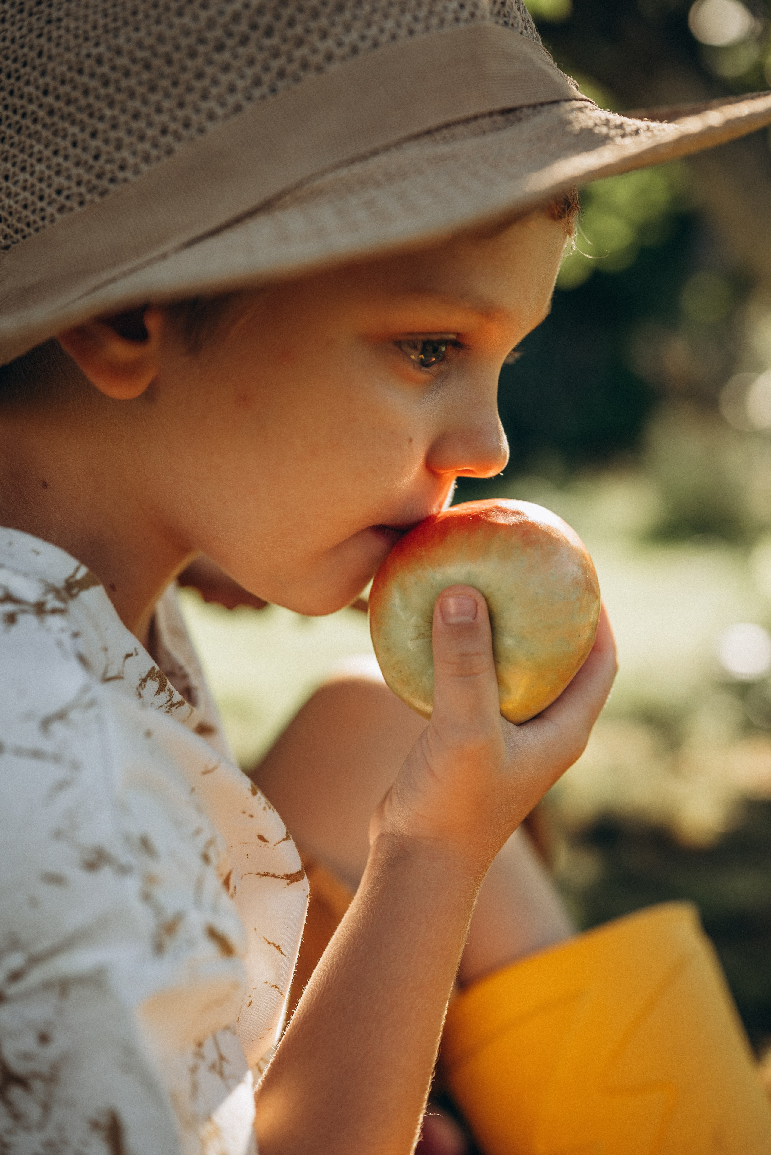 Маленький садовник. Семейный фотограф в Москве Дарья Пузикова