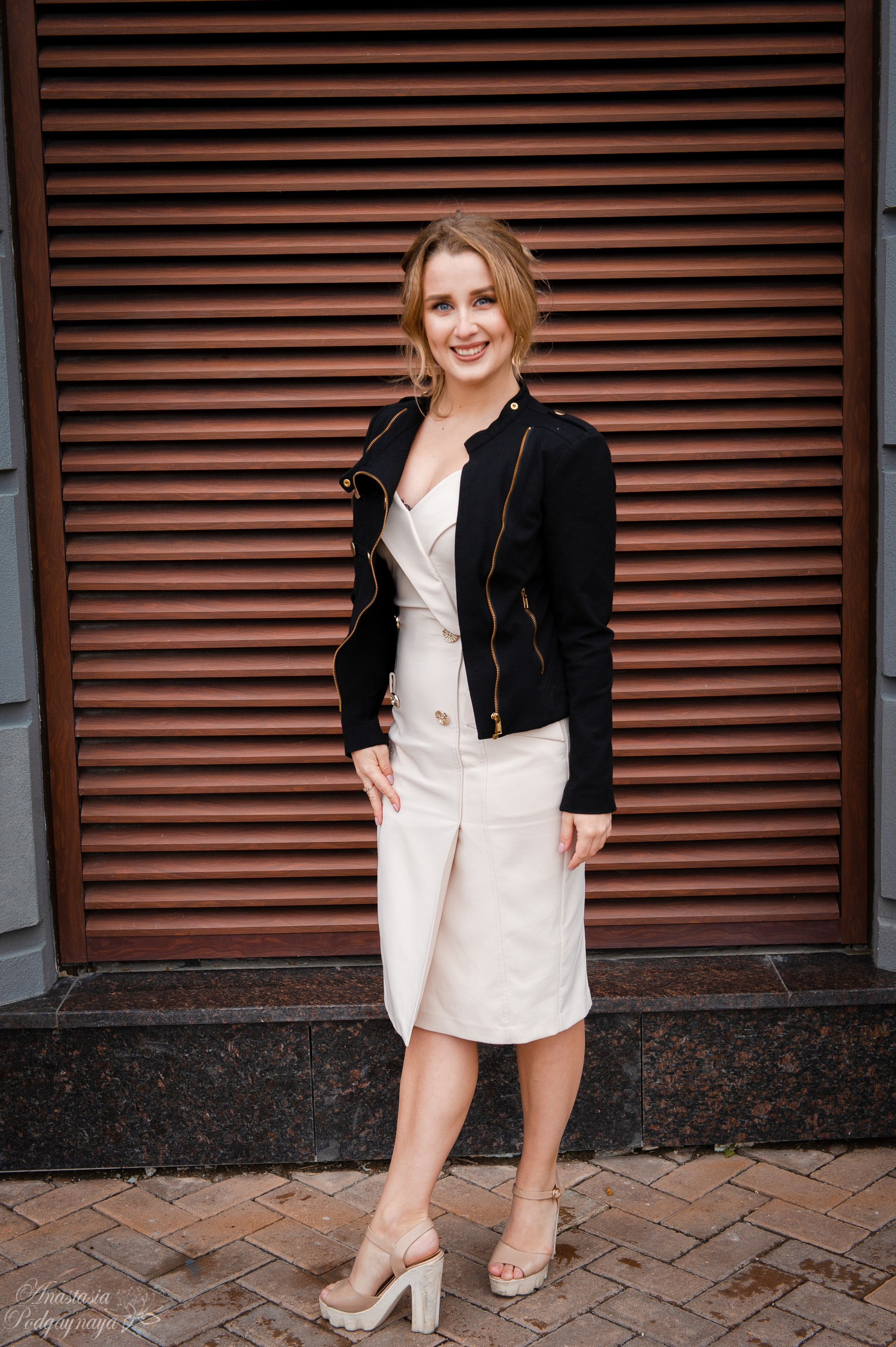 Дмитрий и Анастасия. Семейный и женский фотограф, контент фотосессия в Екатеринбурге