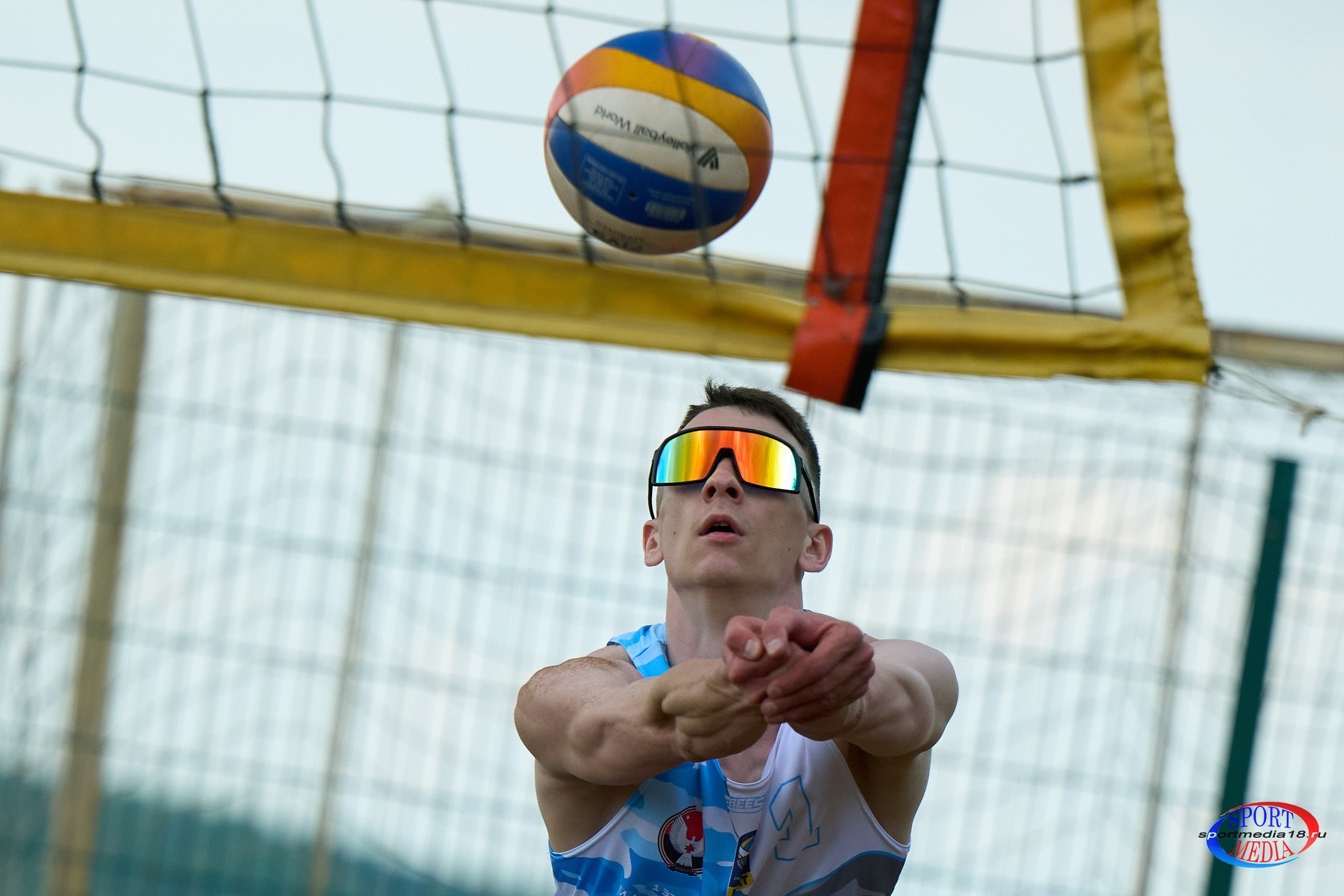 Пляжный волейбол. ПРИВОЛЖСКАЯ ЛИГА MIXT Ижевск 18.05.2025. Спортивный репортажный фотограф в Ижевске Сергей Мерзляков