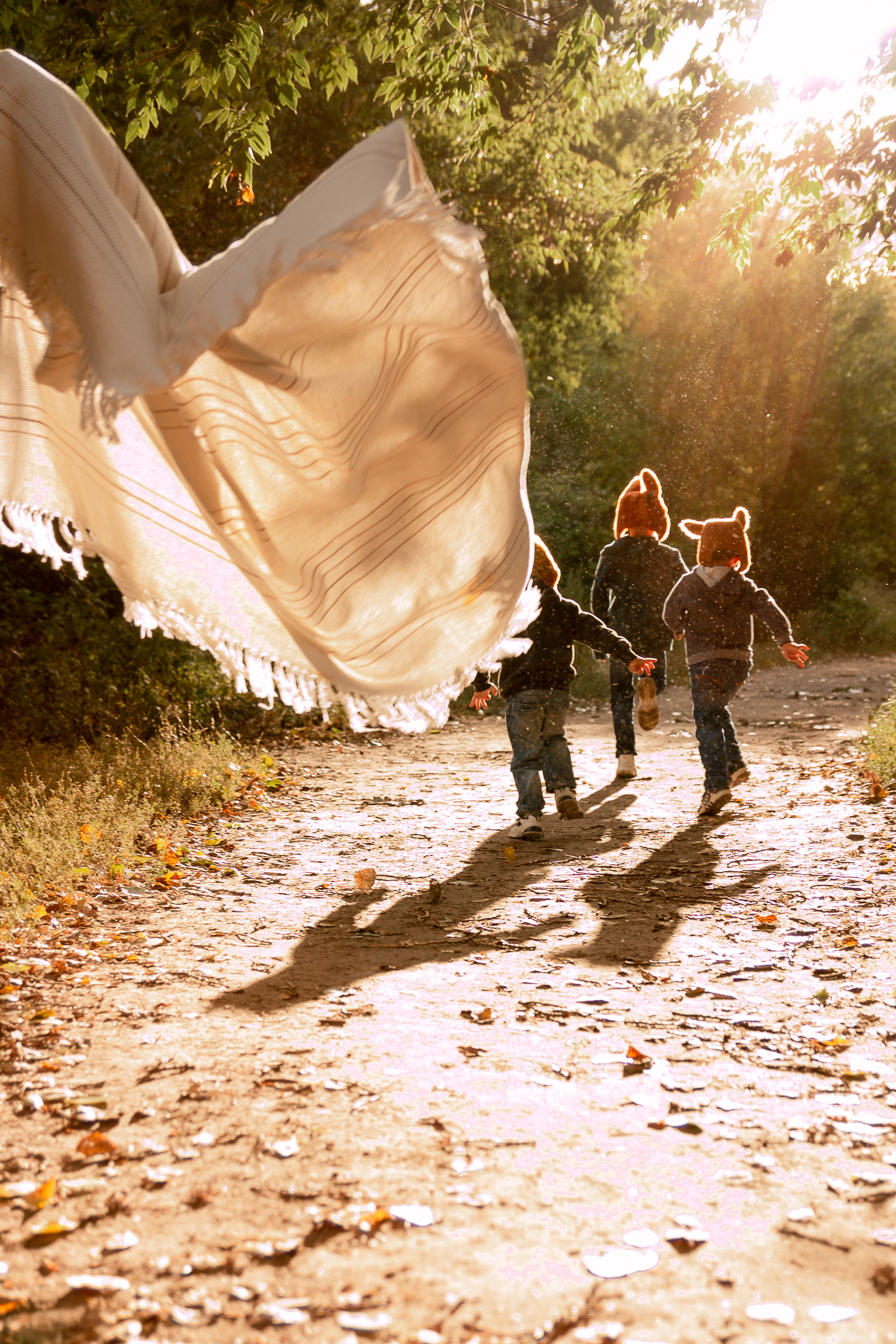 Трое в шапках. Арт-фотограф в Москве Елена Иванова