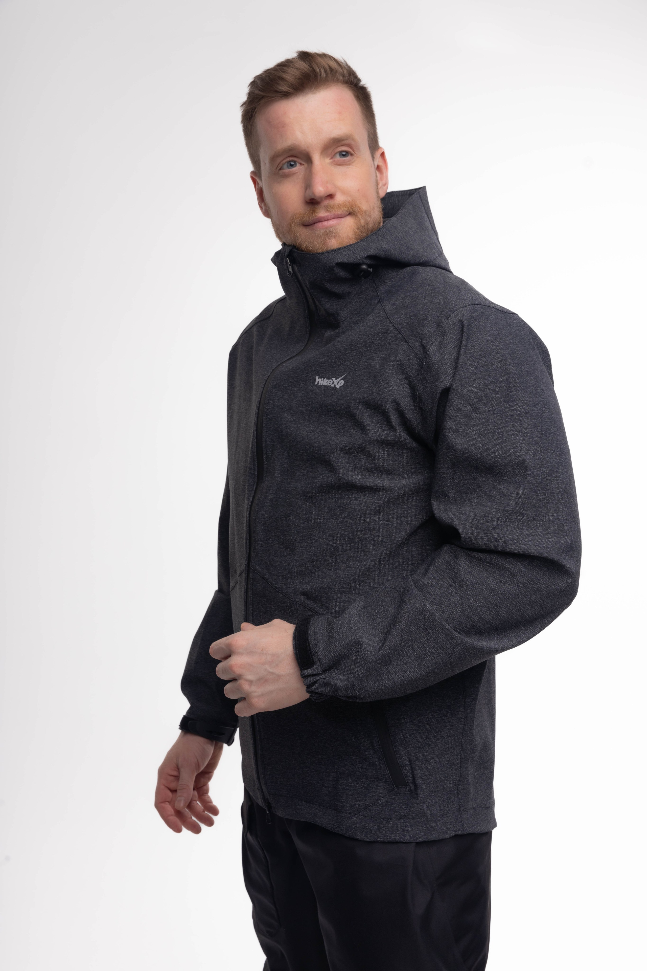 Павел, 187 см, 52-54 р-р. KED Production — продакшн из СПб. Создаём фото, видео и контент, который помогает брендам и селлерам продавать больше