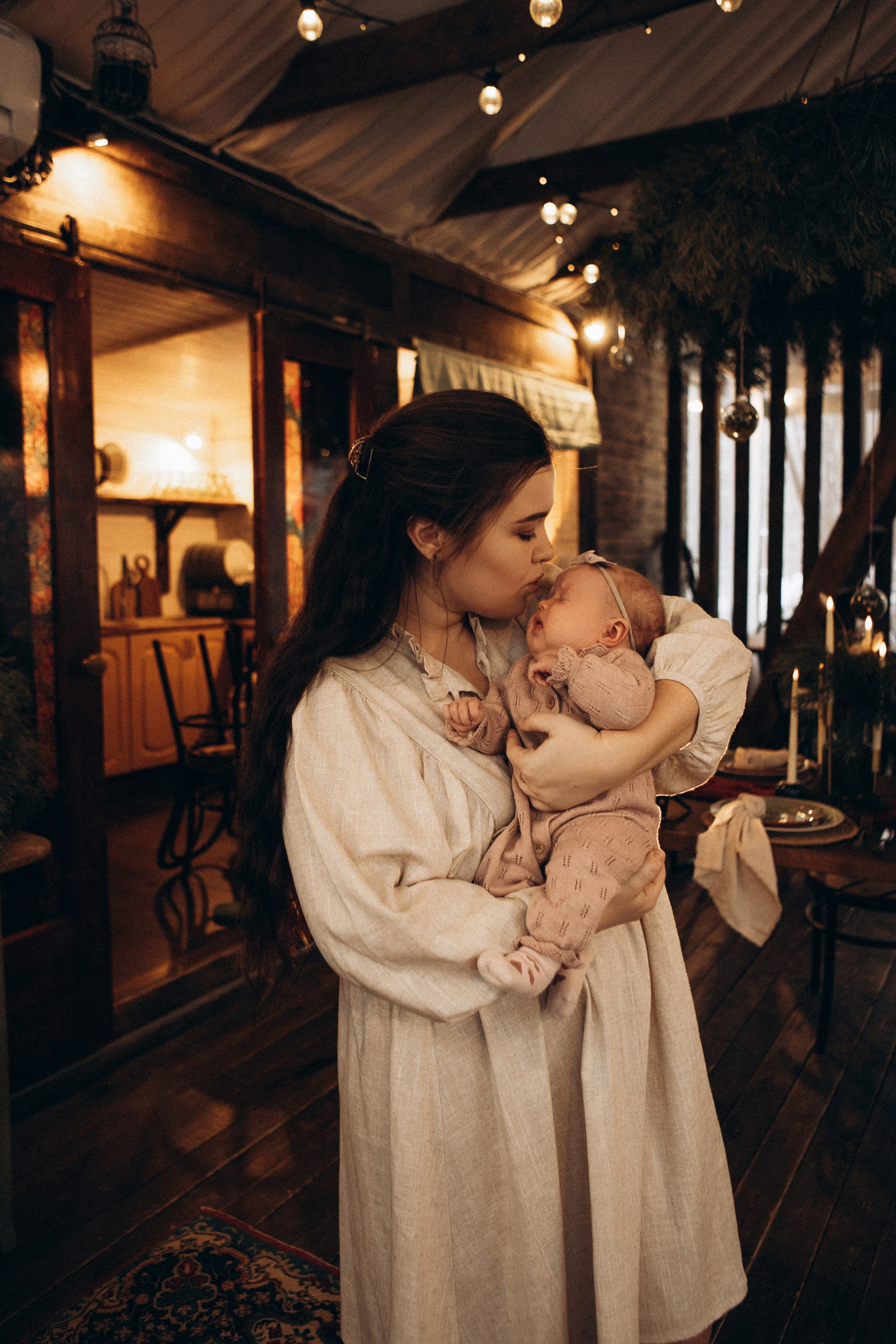 Леша, Ксюша, Мирон, Оливия и Тася