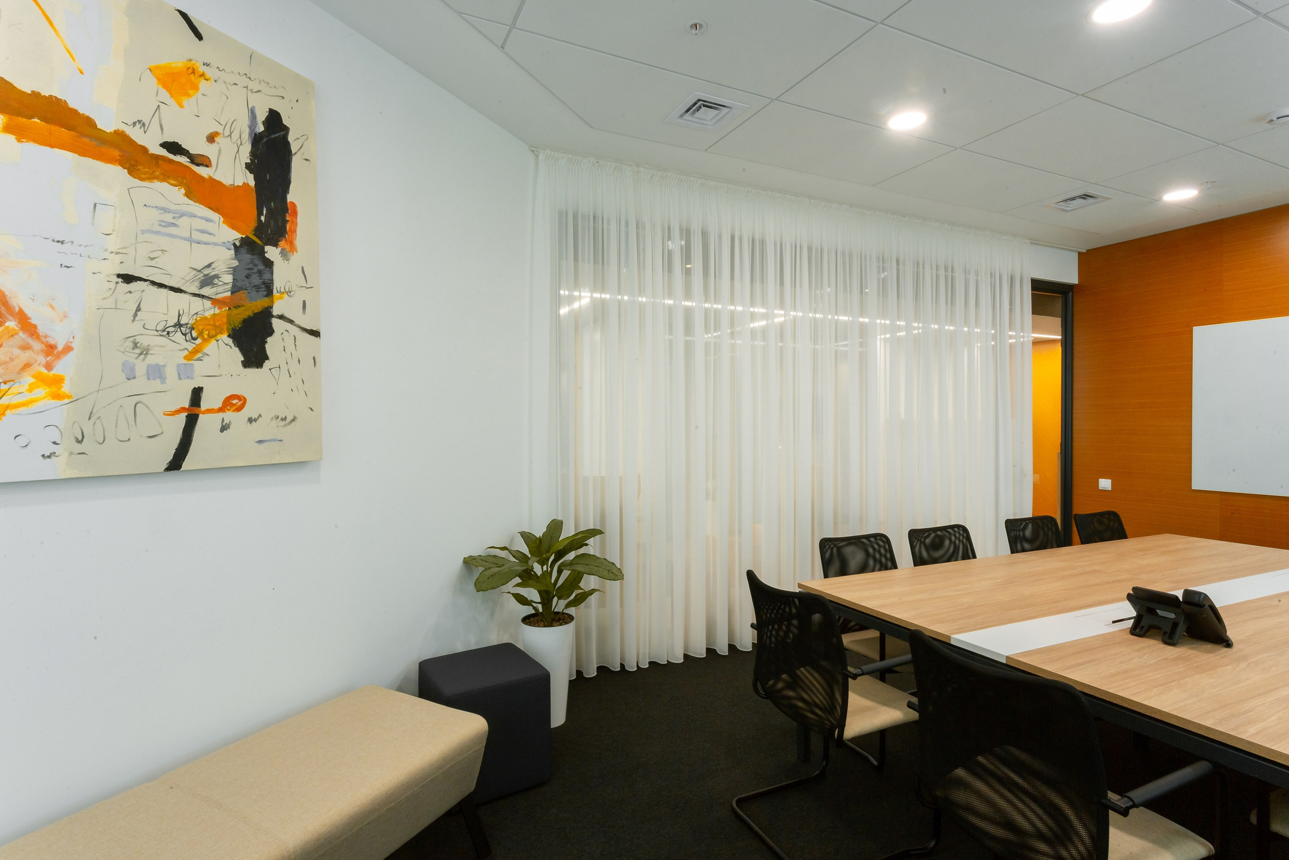 Mercure space. Репортажный фотограф в Алмате Чумаков Георгий