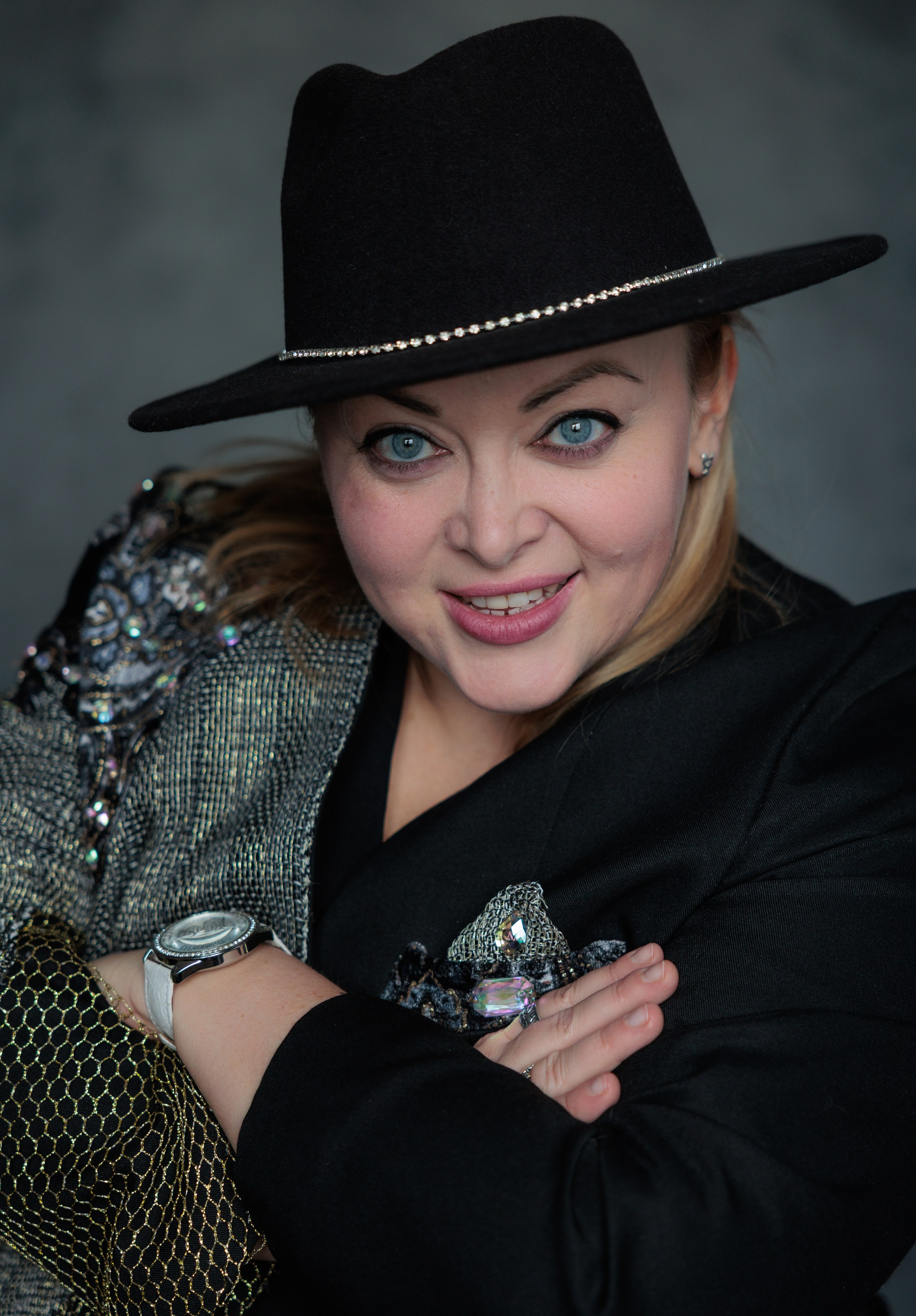 ОЛЕСЯ. Я фотограф из Москвы к Вашим услугам