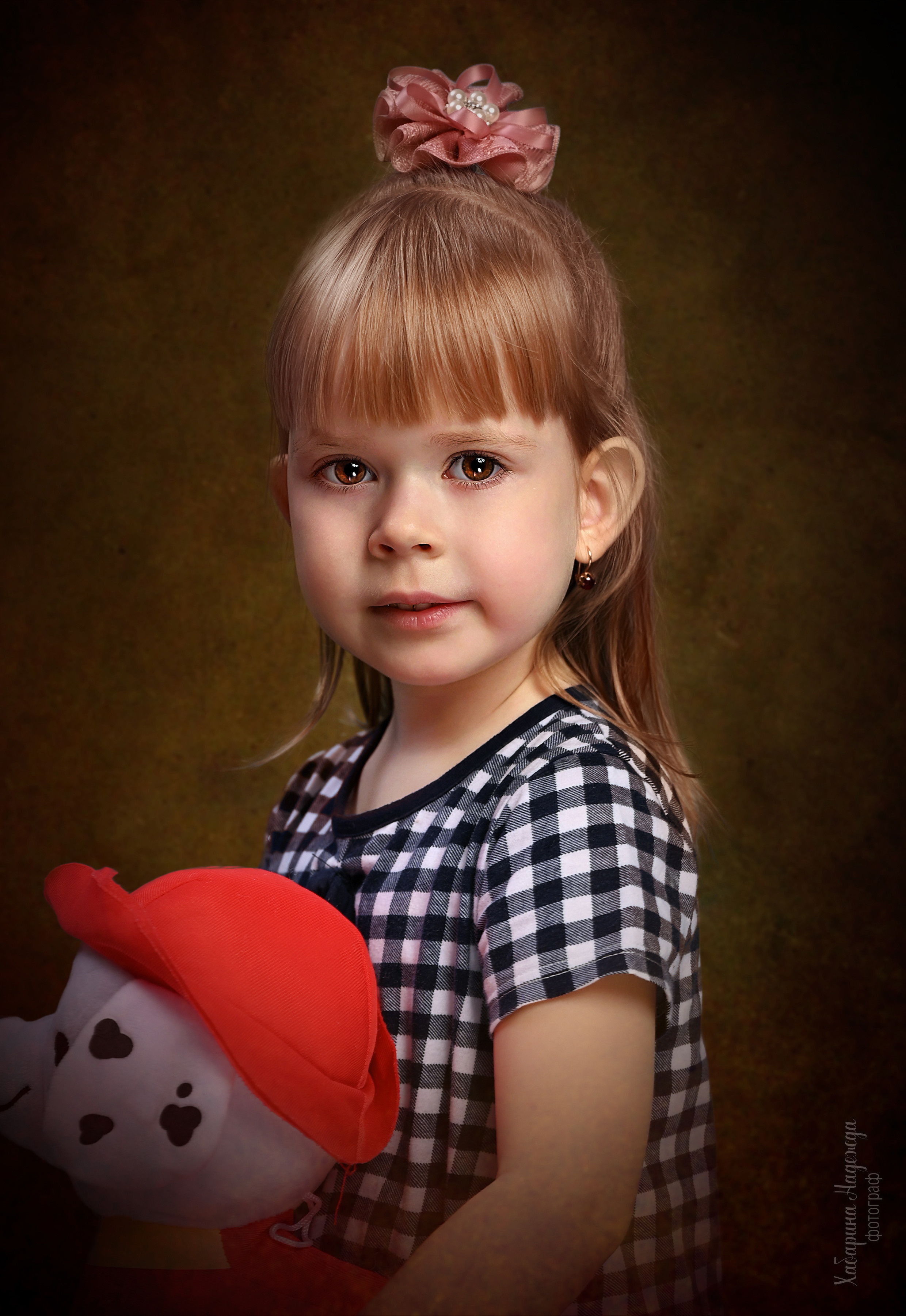 Художественные портреты. Надежда Хабарина школьный и детский фотограф в Самаре АЛЬБОМЫ от 1700р