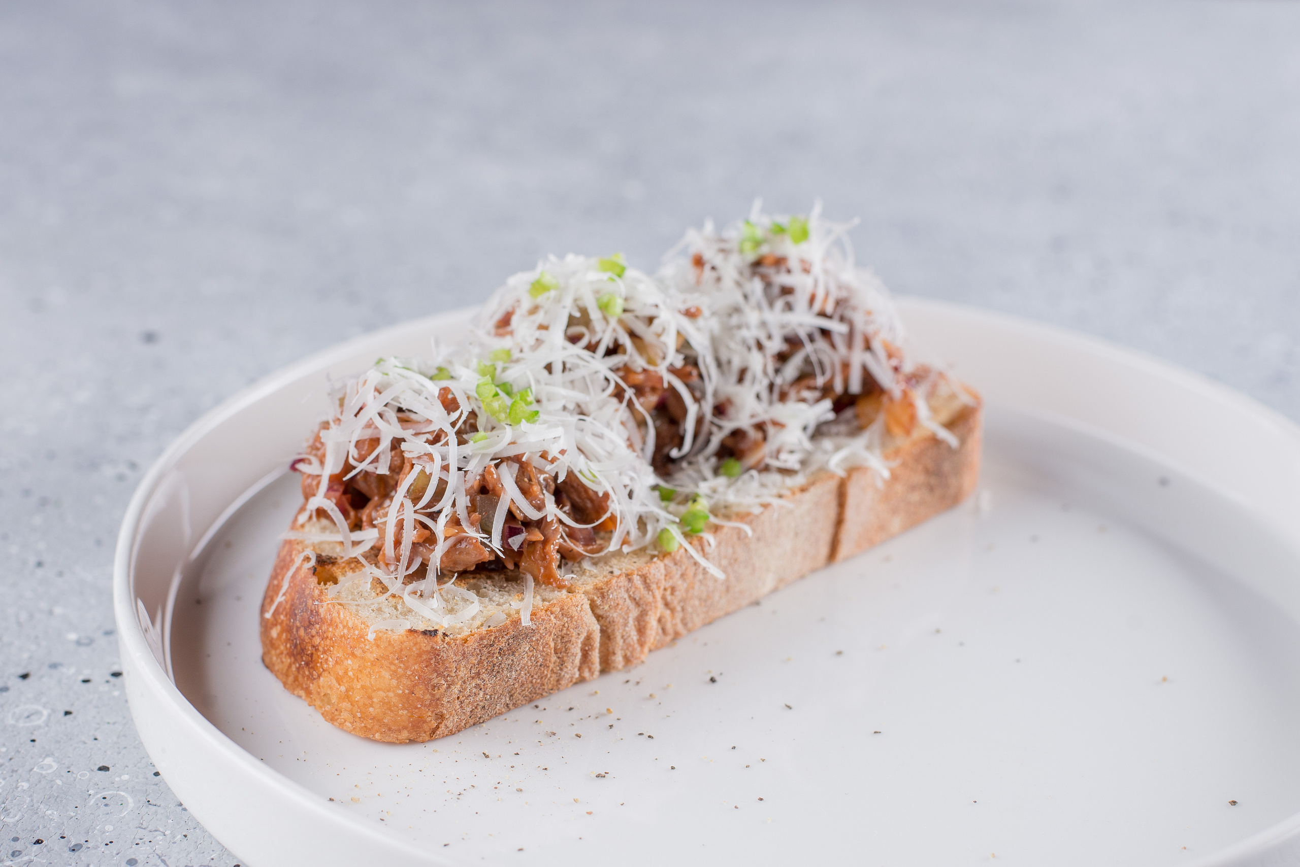 Хлеб и пицца для друзей. Кирилл Бутлович фуд фотограф, Киров