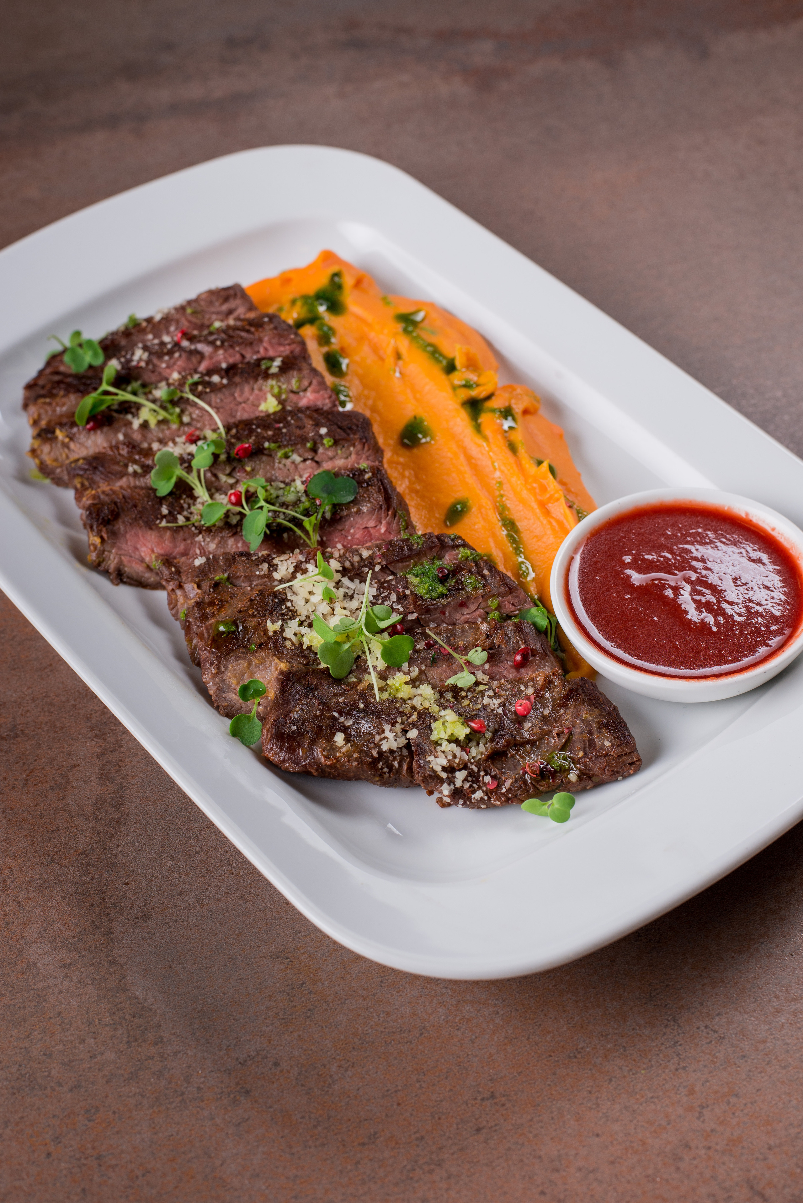 «Инженер» гастробар. Кирилл Бутлович фуд фотограф, Киров